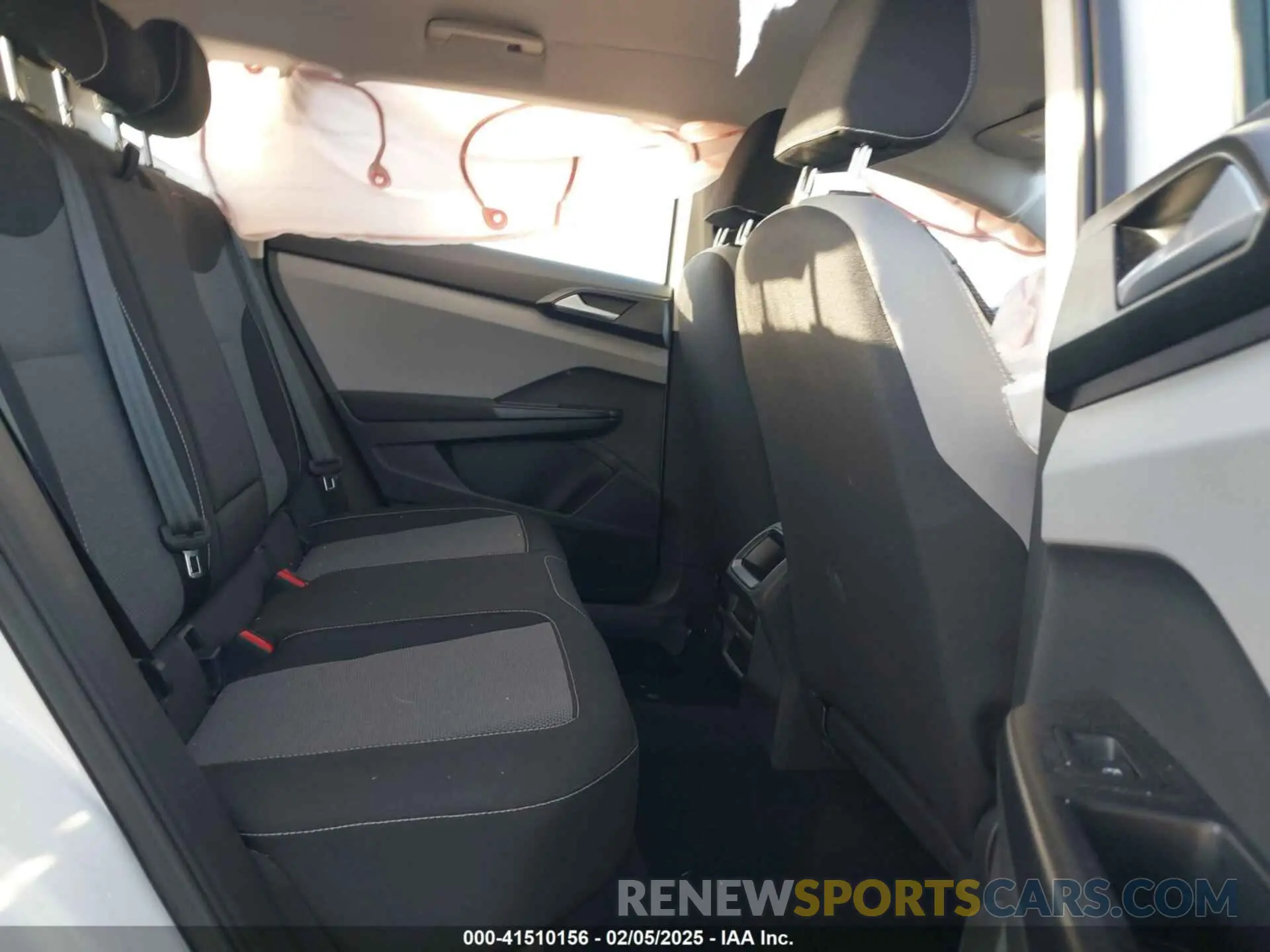 8 Фотография поврежденного автомобиля 3VVDX7B23PM350624 VOLKSWAGEN TAOS 2023