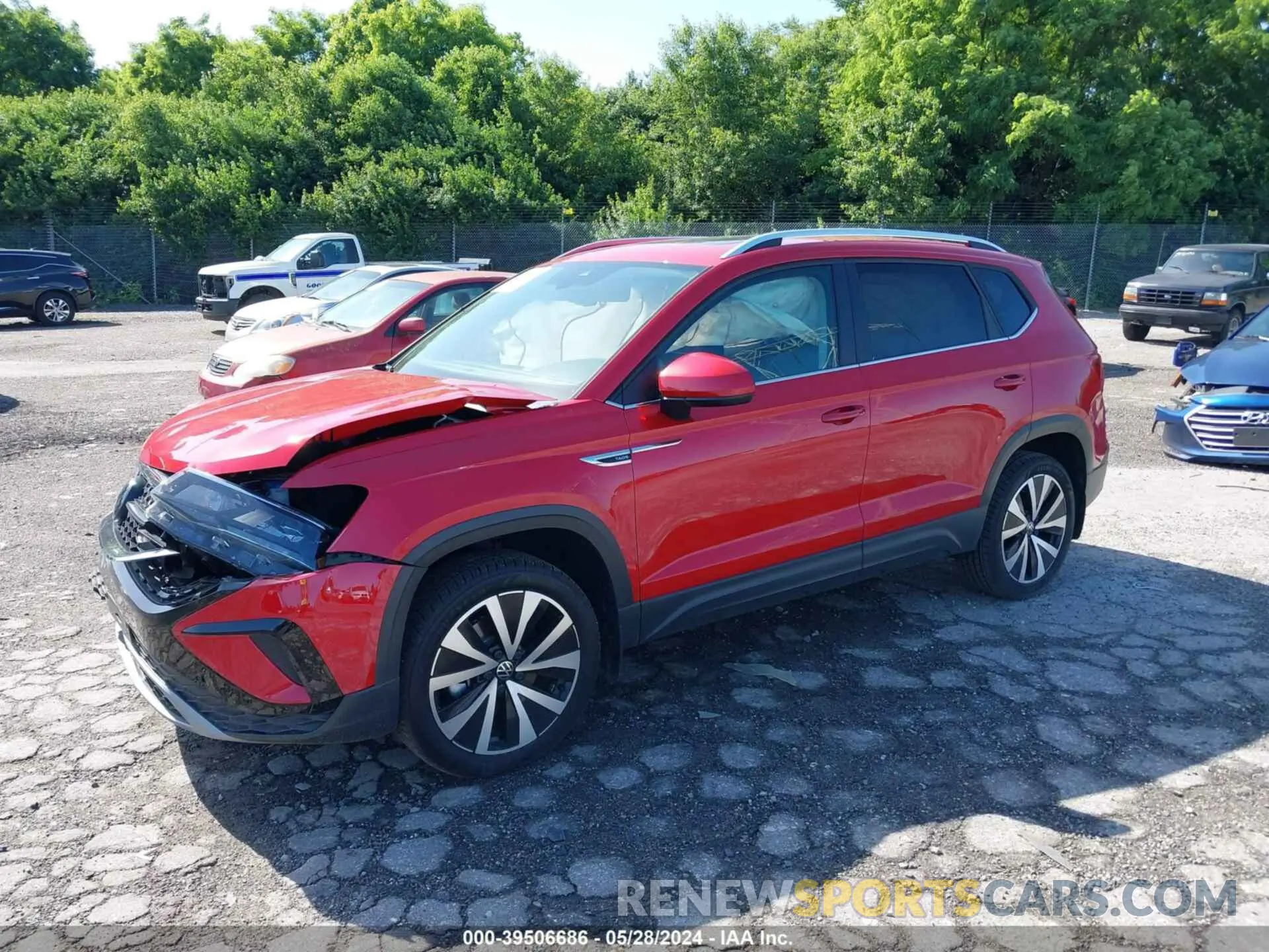 2 Фотография поврежденного автомобиля 3VVEX7B22PM371551 VOLKSWAGEN TAOS 2023