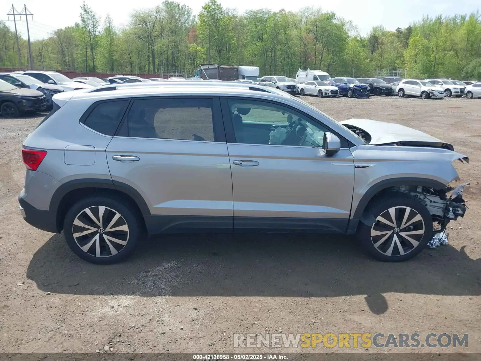 13 Фотография поврежденного автомобиля 3VVEX7B24PM342309 VOLKSWAGEN TAOS 2023