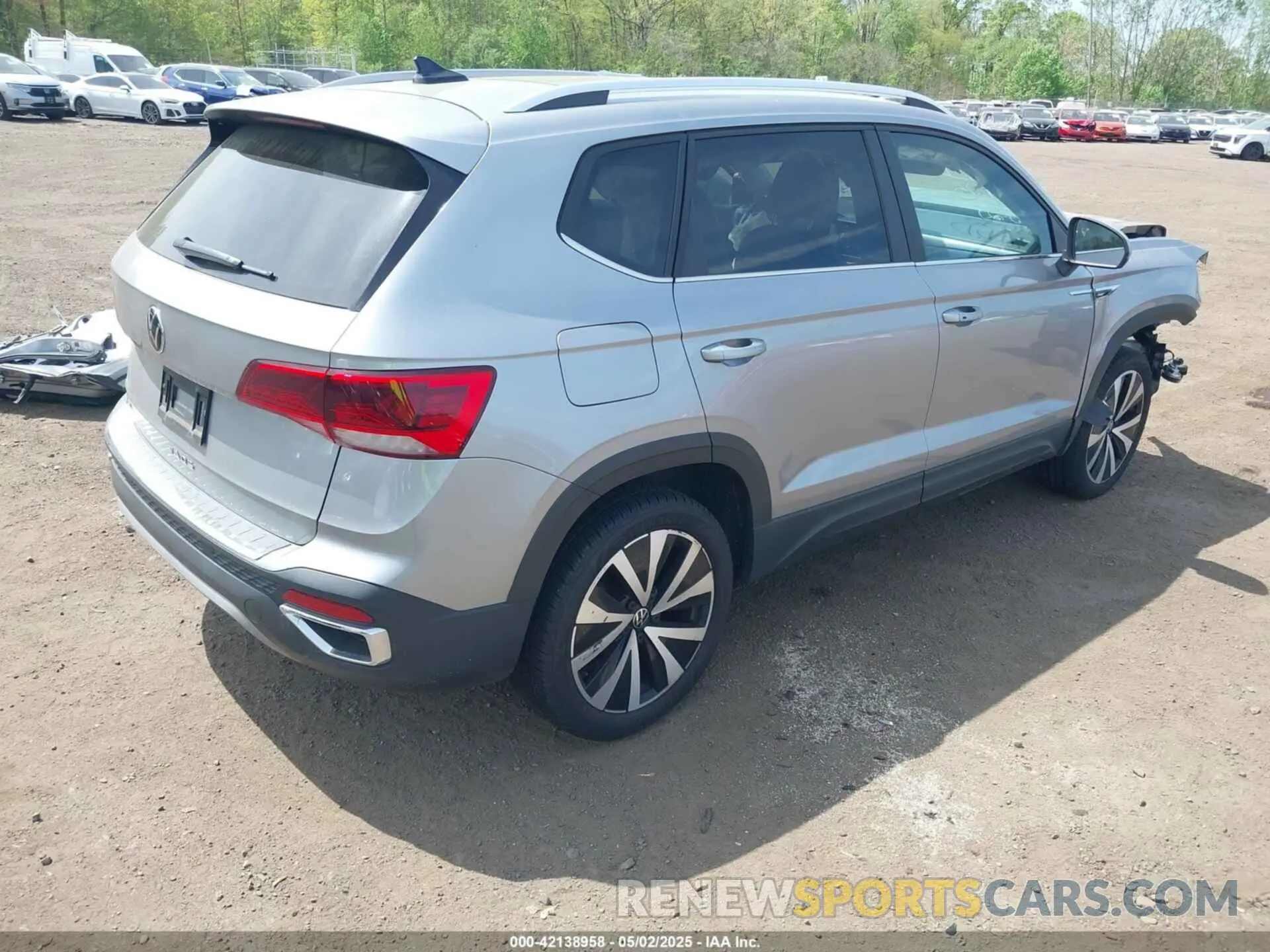 4 Фотография поврежденного автомобиля 3VVEX7B24PM342309 VOLKSWAGEN TAOS 2023