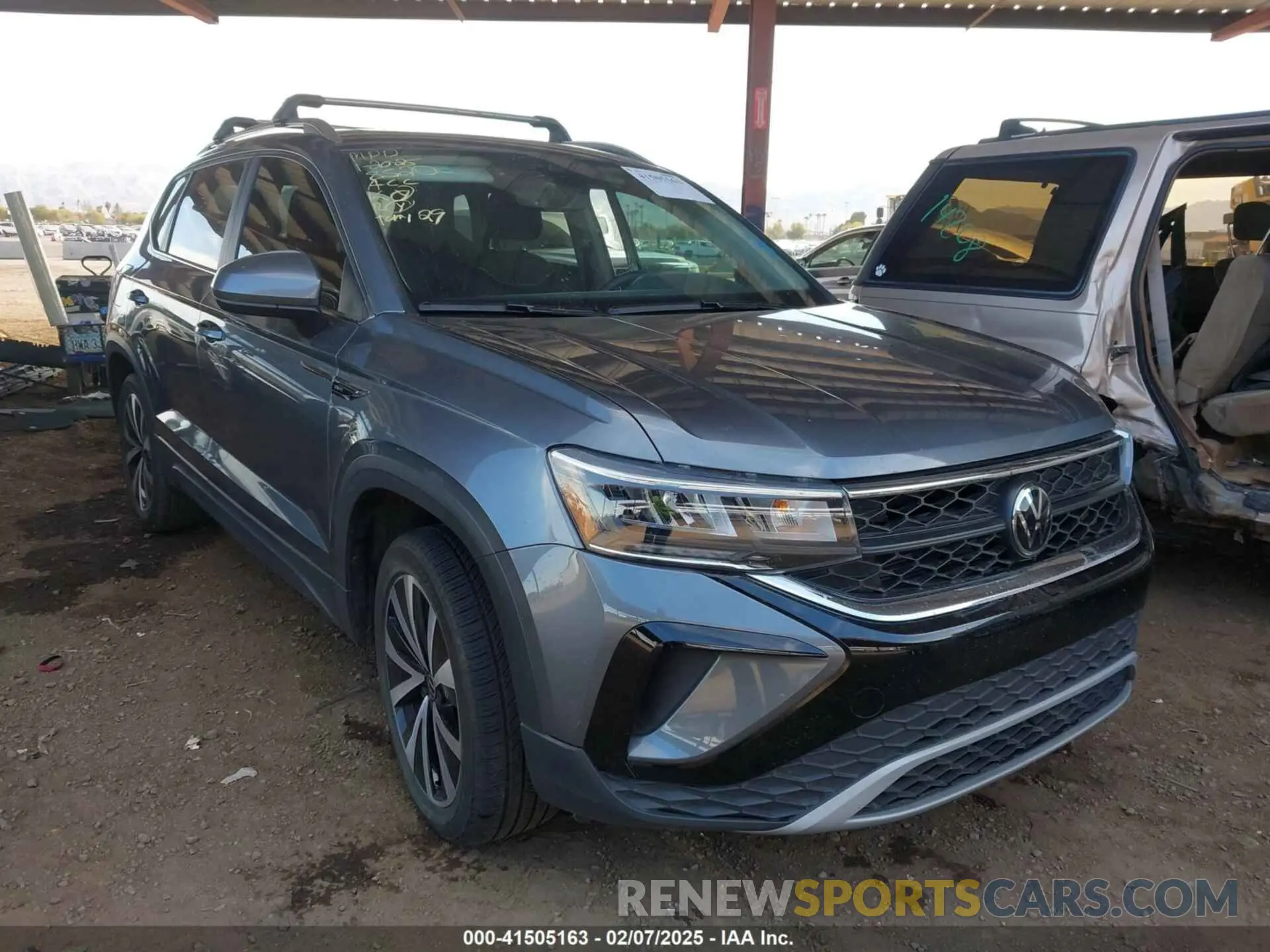 1 Фотография поврежденного автомобиля 3VVNX7B22PM329543 VOLKSWAGEN TAOS 2023