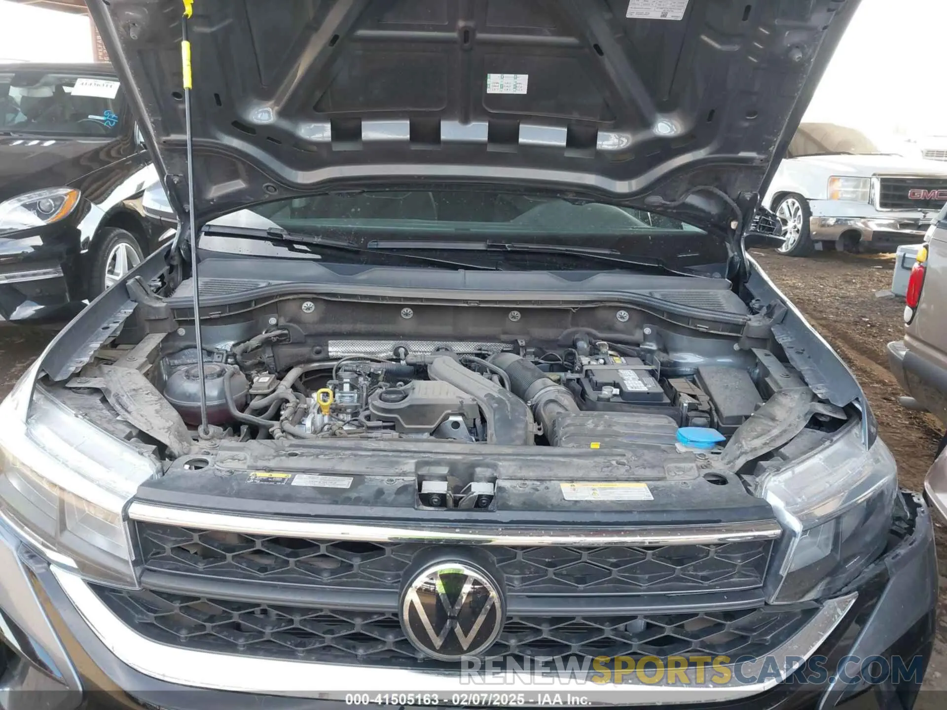 10 Фотография поврежденного автомобиля 3VVNX7B22PM329543 VOLKSWAGEN TAOS 2023