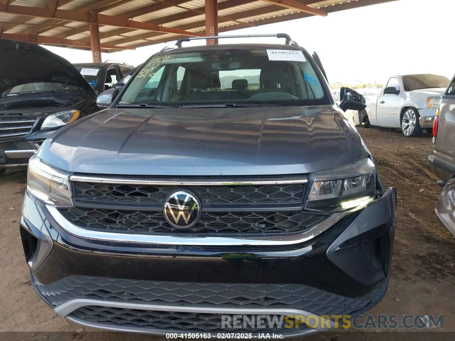 6 Фотография поврежденного автомобиля 3VVNX7B22PM329543 VOLKSWAGEN TAOS 2023