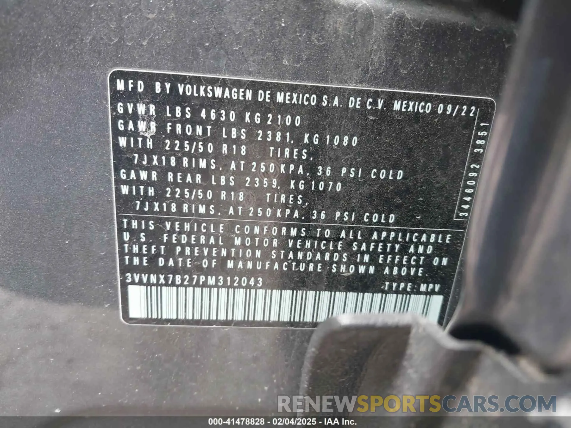 9 Фотография поврежденного автомобиля 3VVNX7B27PM312043 VOLKSWAGEN TAOS 2023