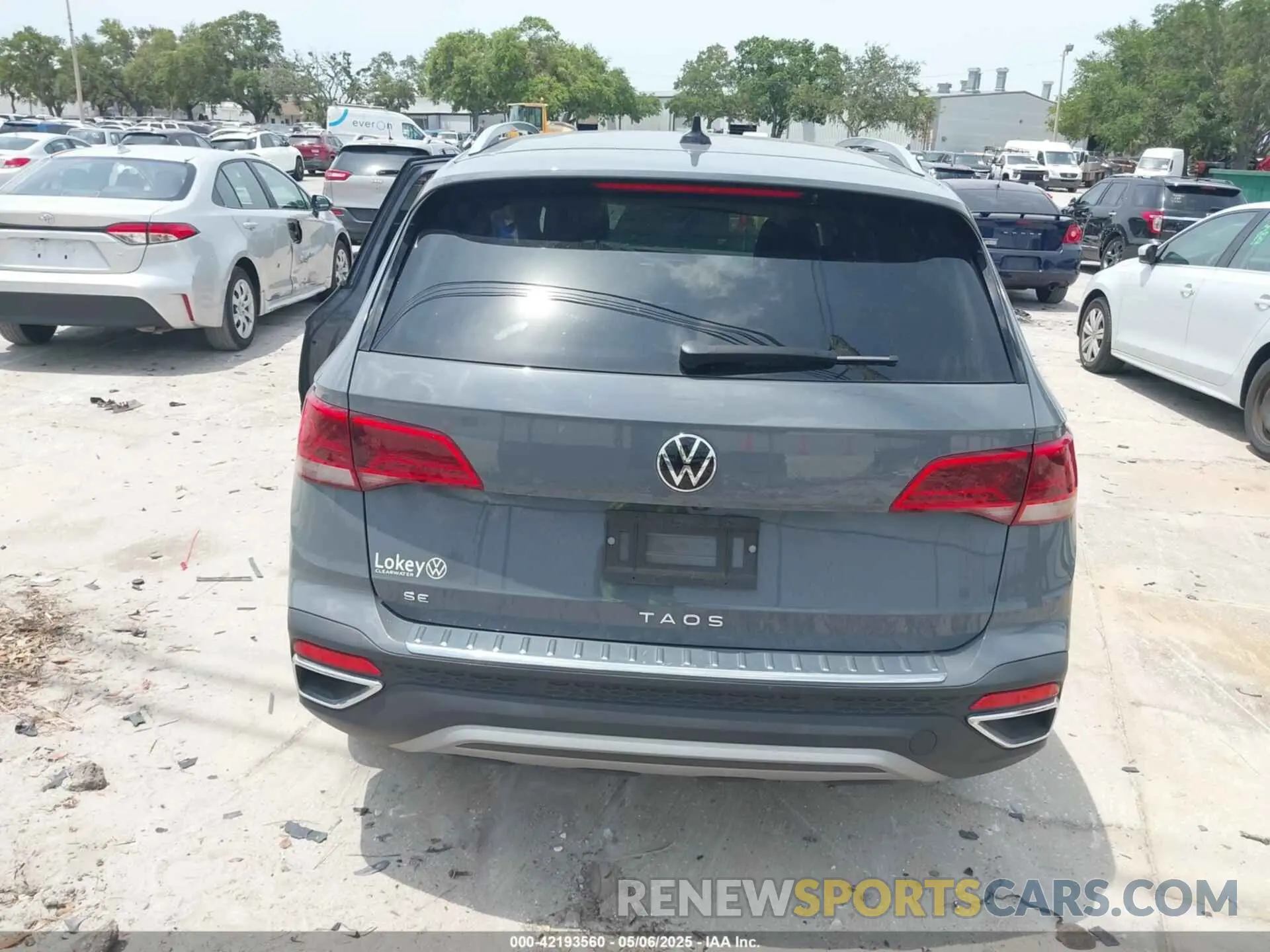 16 Photograph of a damaged car 3VVSX7B26PM331928 VOLKSWAGEN TAOS 2023