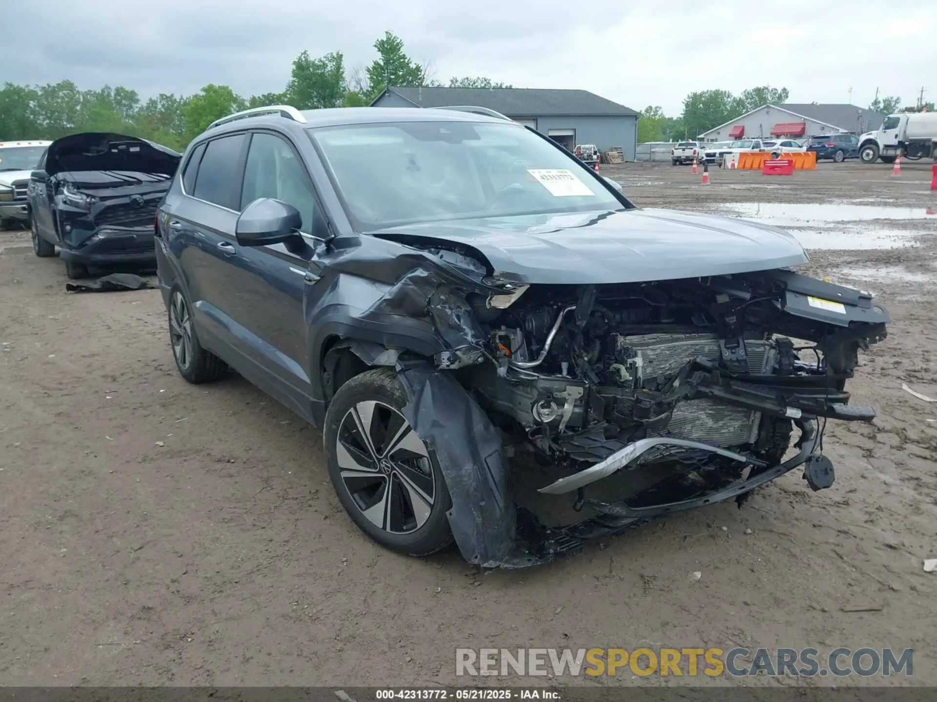 1 Photograph of a damaged car 3VVUX7B26PM370687 VOLKSWAGEN TAOS 2023