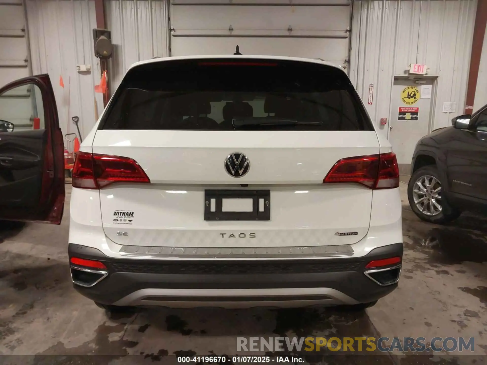 16 Фотография поврежденного автомобиля 3VVVX7B20PM373721 VOLKSWAGEN TAOS 2023