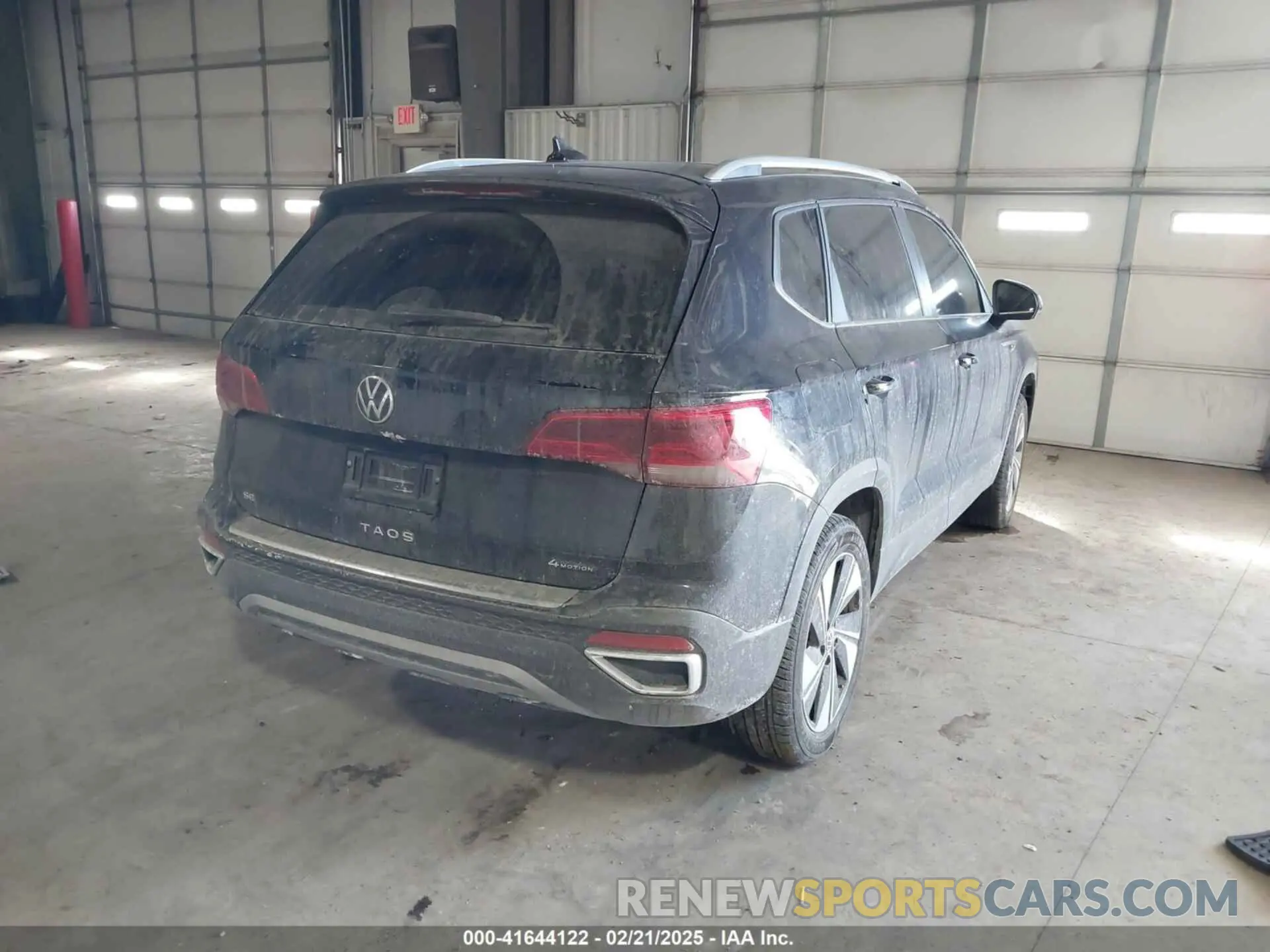 4 Photograph of a damaged car 3VVVX7B23PM366133 VOLKSWAGEN TAOS 2023