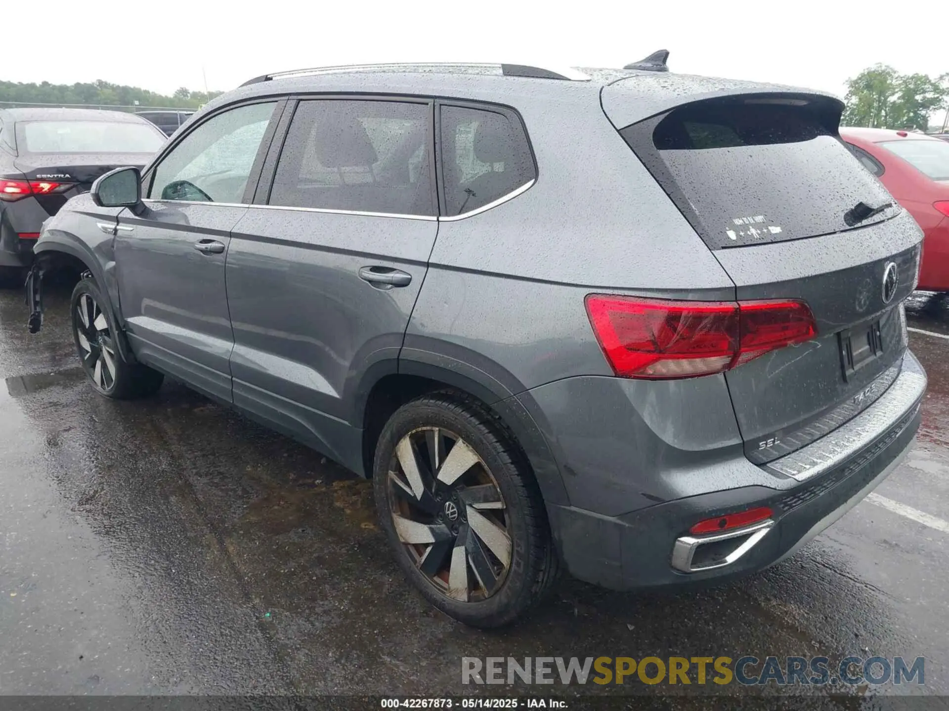 3 Photograph of a damaged car 3VV4X7B24RM131268 VOLKSWAGEN TAOS 2024