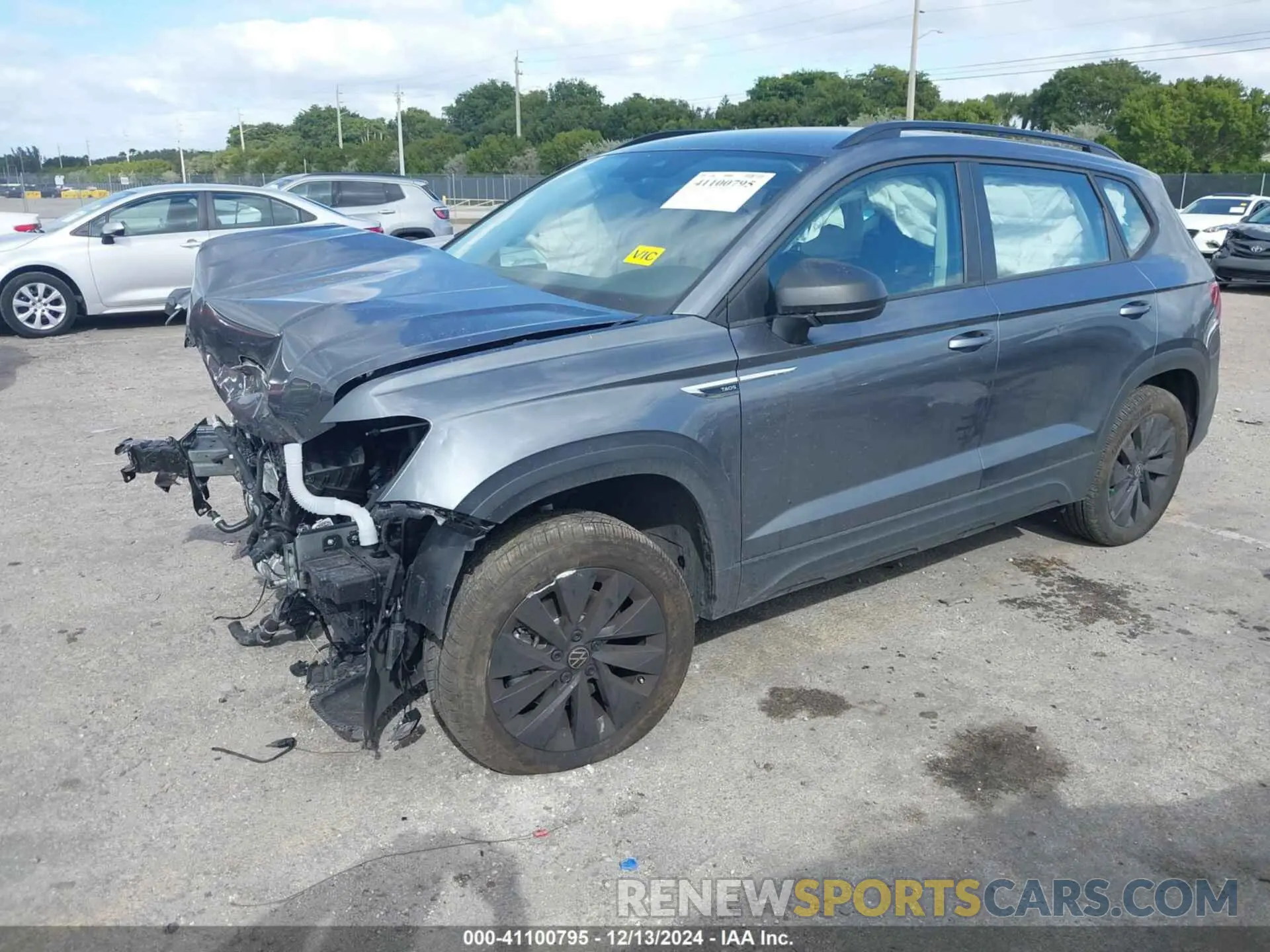 2 Фотография поврежденного автомобиля 3VV5X7B22RM104624 VOLKSWAGEN TAOS 2024