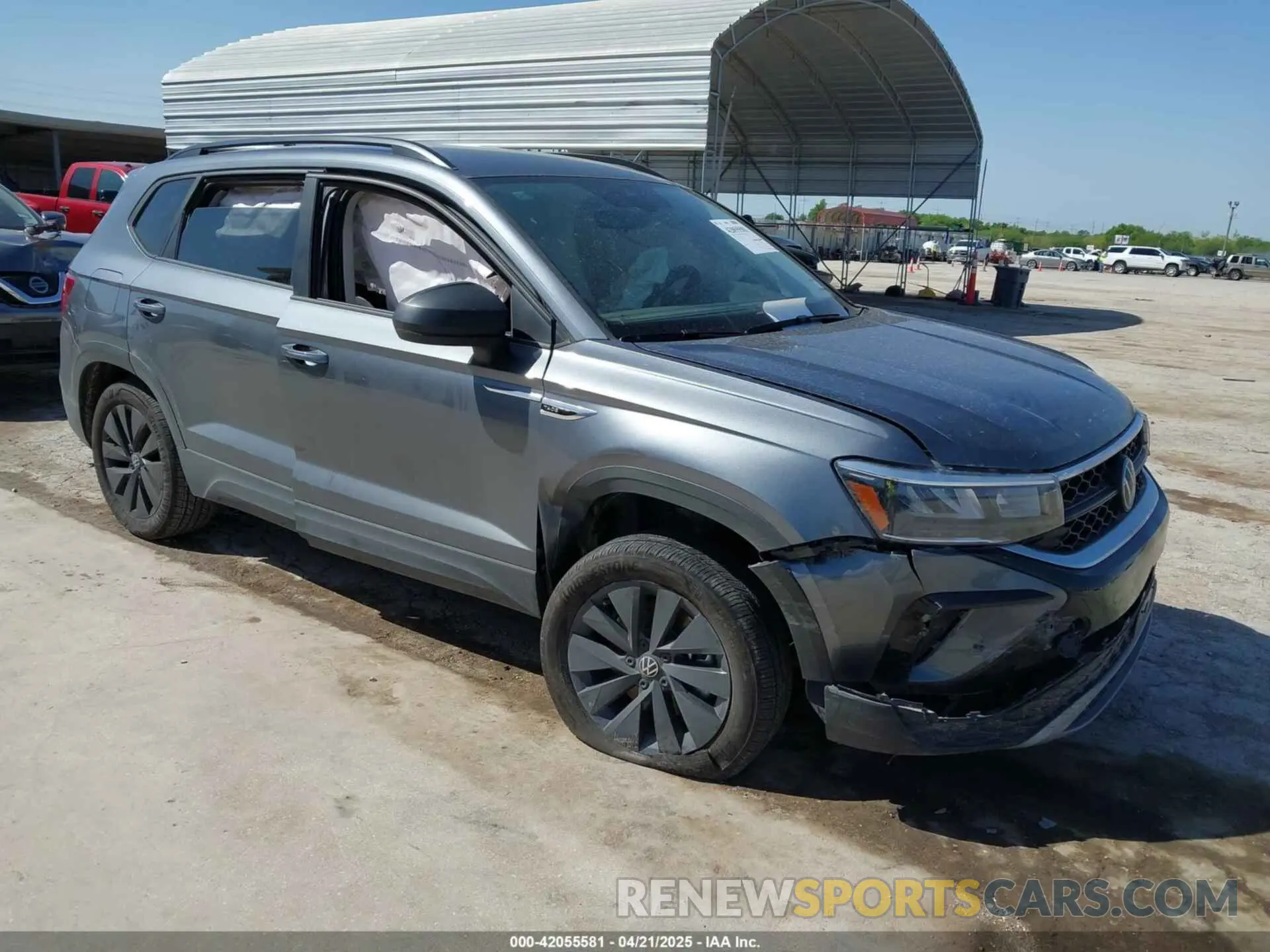 1 Фотография поврежденного автомобиля 3VV5X7B28RM104627 VOLKSWAGEN TAOS 2024