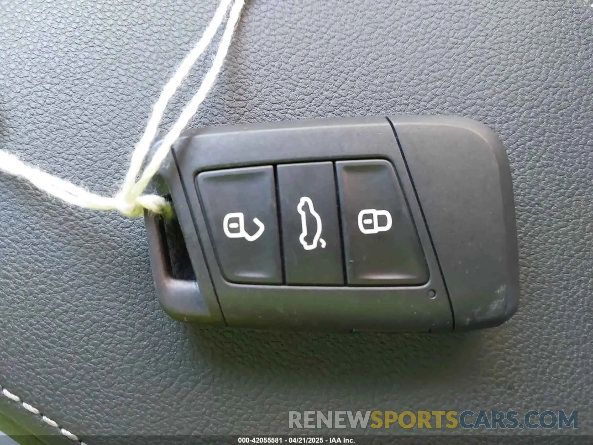11 Фотография поврежденного автомобиля 3VV5X7B28RM104627 VOLKSWAGEN TAOS 2024