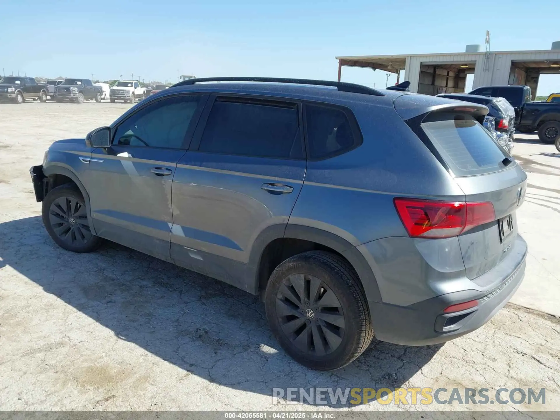 3 Фотография поврежденного автомобиля 3VV5X7B28RM104627 VOLKSWAGEN TAOS 2024