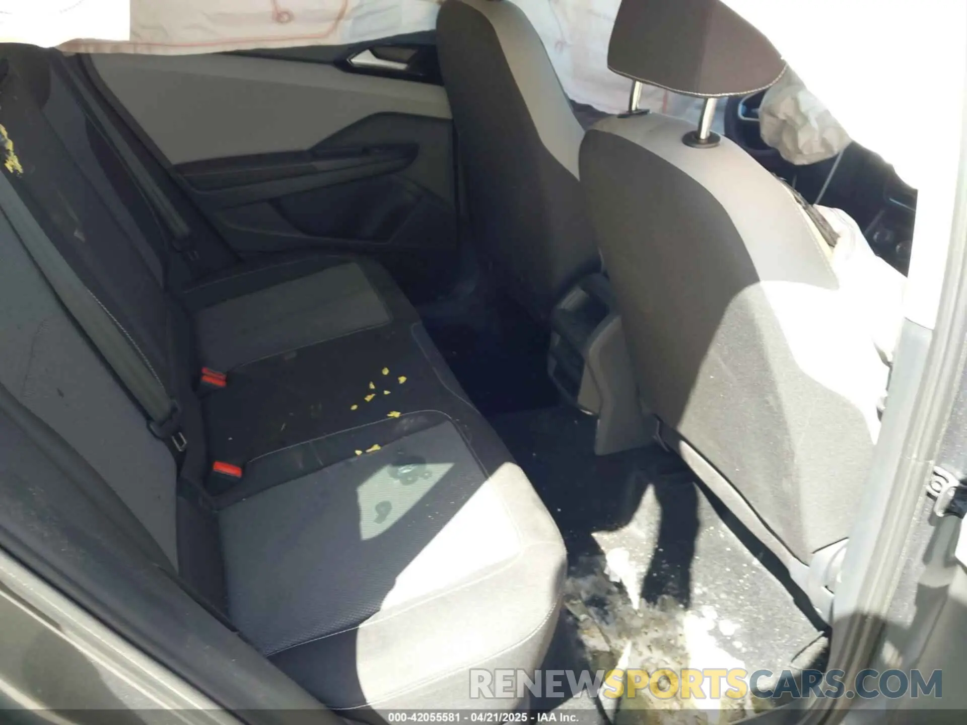 8 Фотография поврежденного автомобиля 3VV5X7B28RM104627 VOLKSWAGEN TAOS 2024