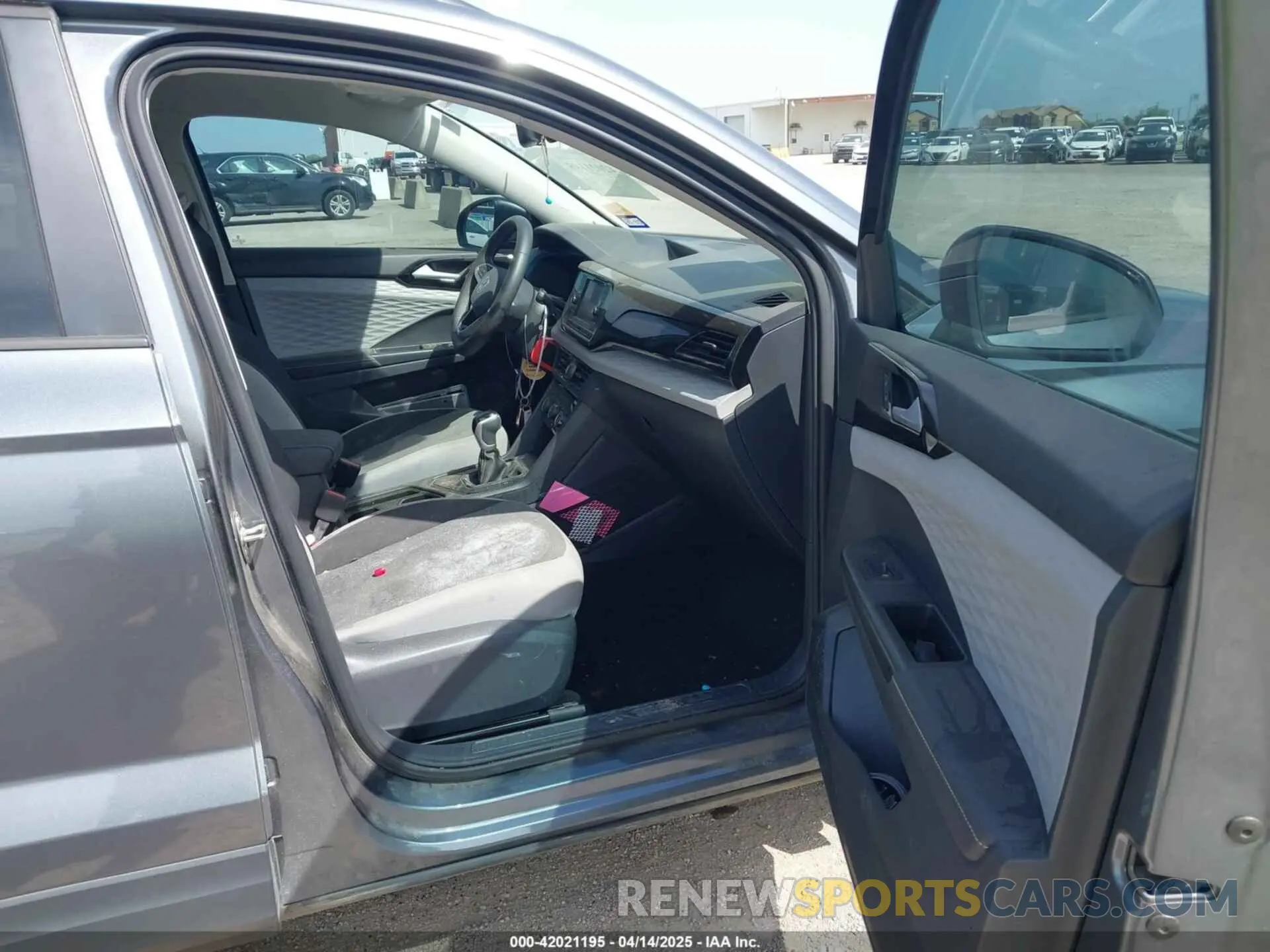 5 Photograph of a damaged car 3VV5X7B29RM073159 VOLKSWAGEN TAOS 2024