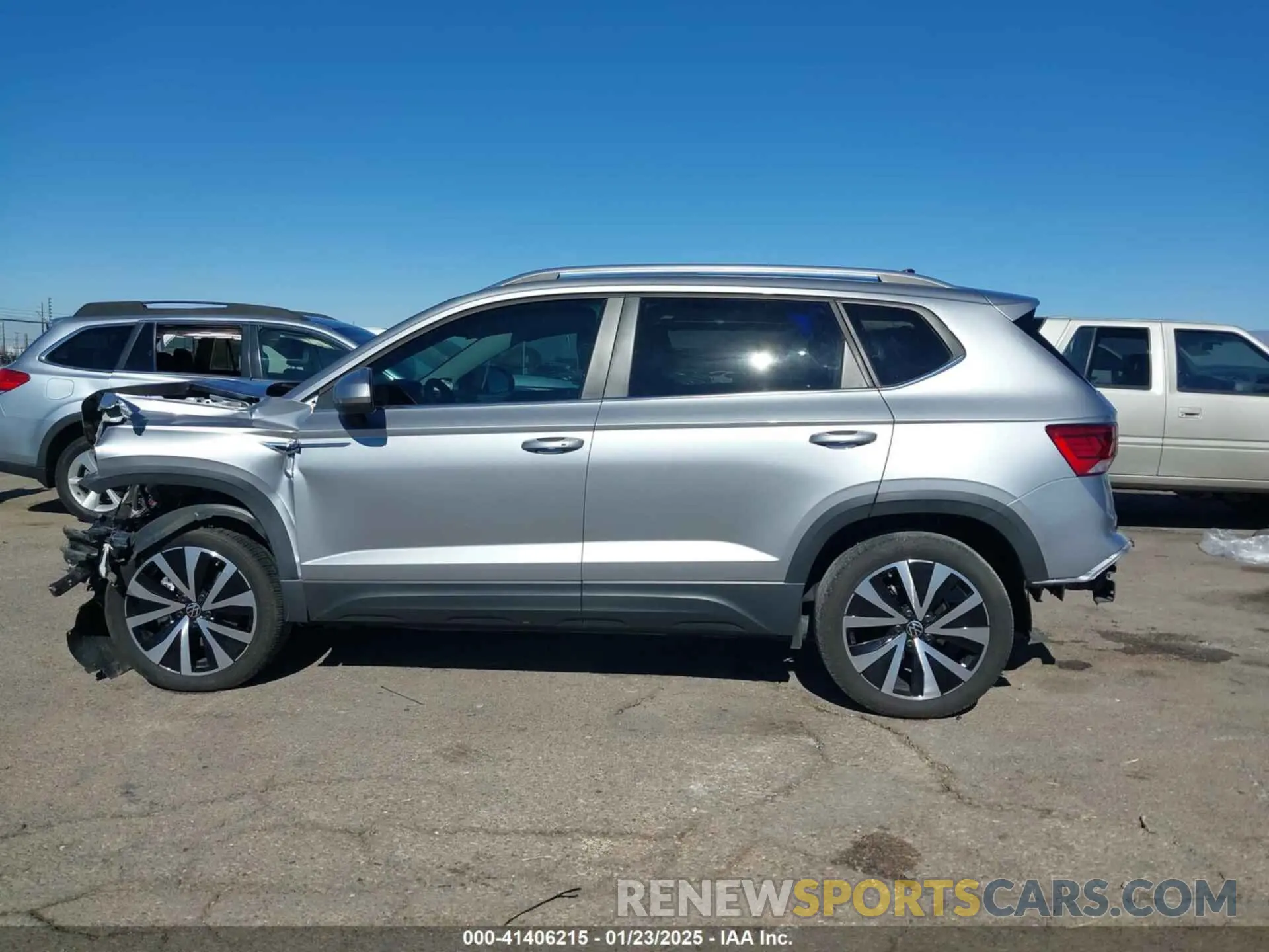 15 Фотография поврежденного автомобиля 3VVEX7B21RM001601 VOLKSWAGEN TAOS 2024