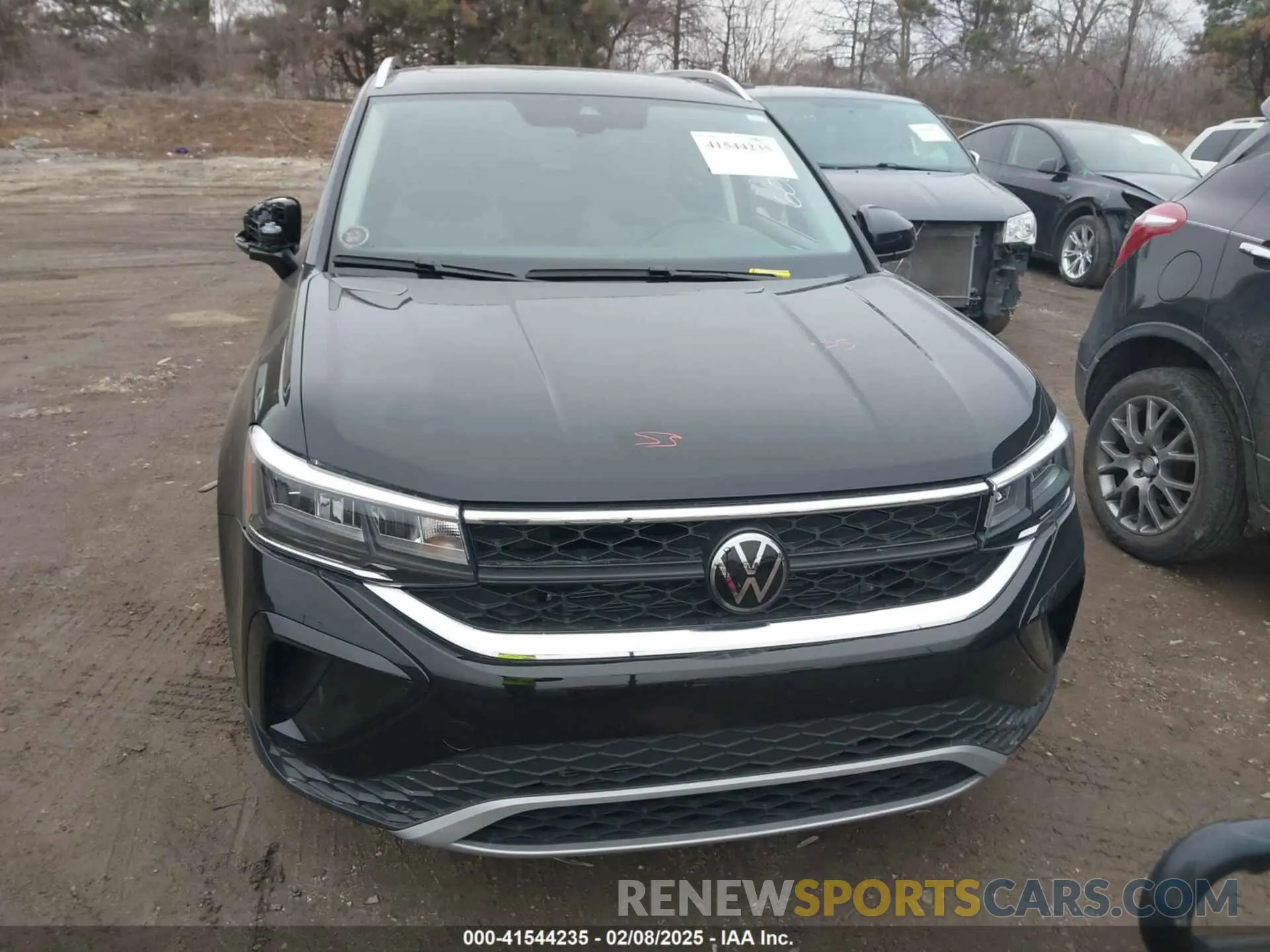 12 Фотография поврежденного автомобиля 3VVEX7B21RM077979 VOLKSWAGEN TAOS 2024