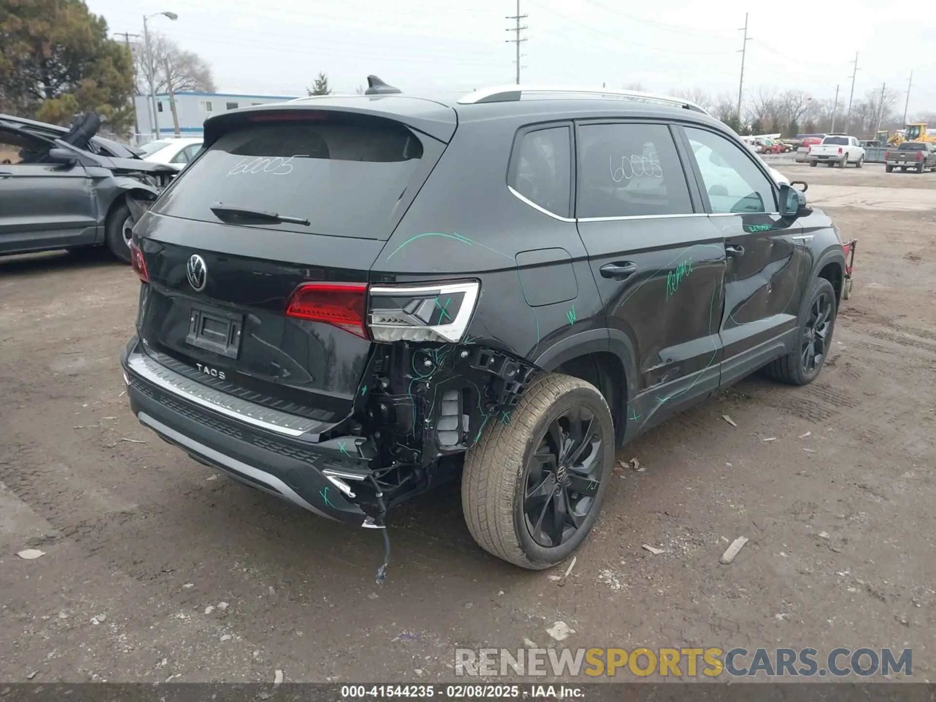 4 Фотография поврежденного автомобиля 3VVEX7B21RM077979 VOLKSWAGEN TAOS 2024