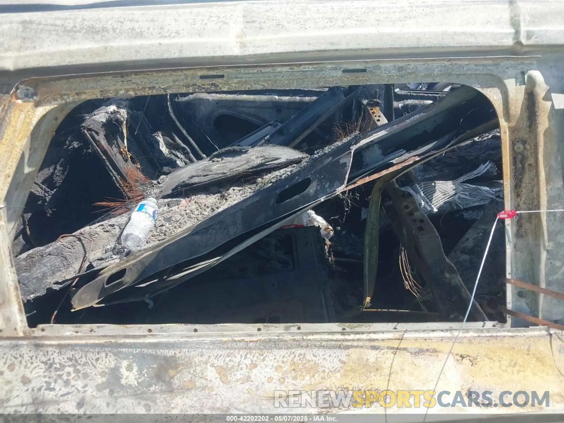 8 Фотография поврежденного автомобиля 3VVEX7B25RM056343 VOLKSWAGEN TAOS 2024