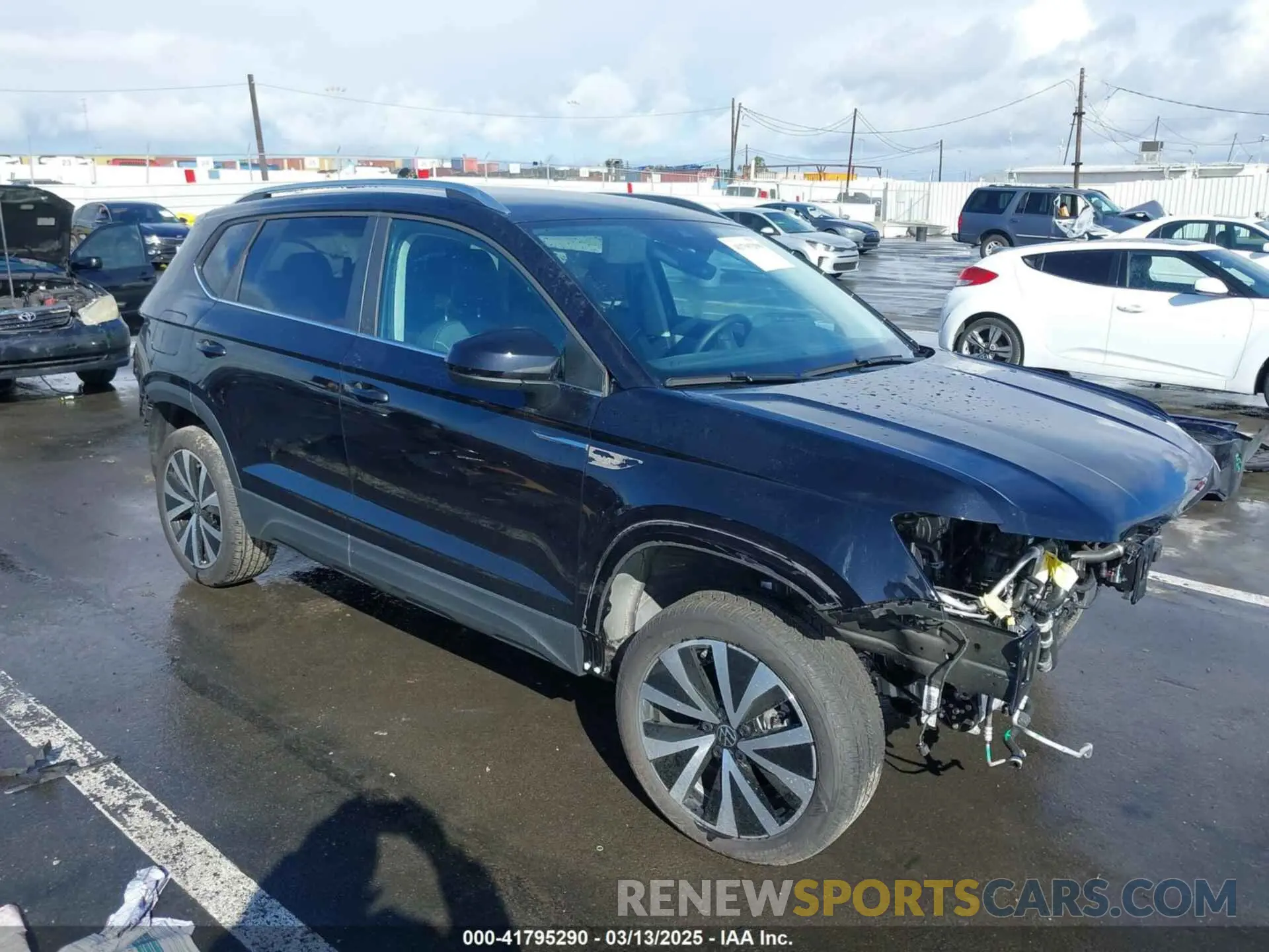 1 Photograph of a damaged car 3VVSX7B21RM090850 VOLKSWAGEN TAOS 2024