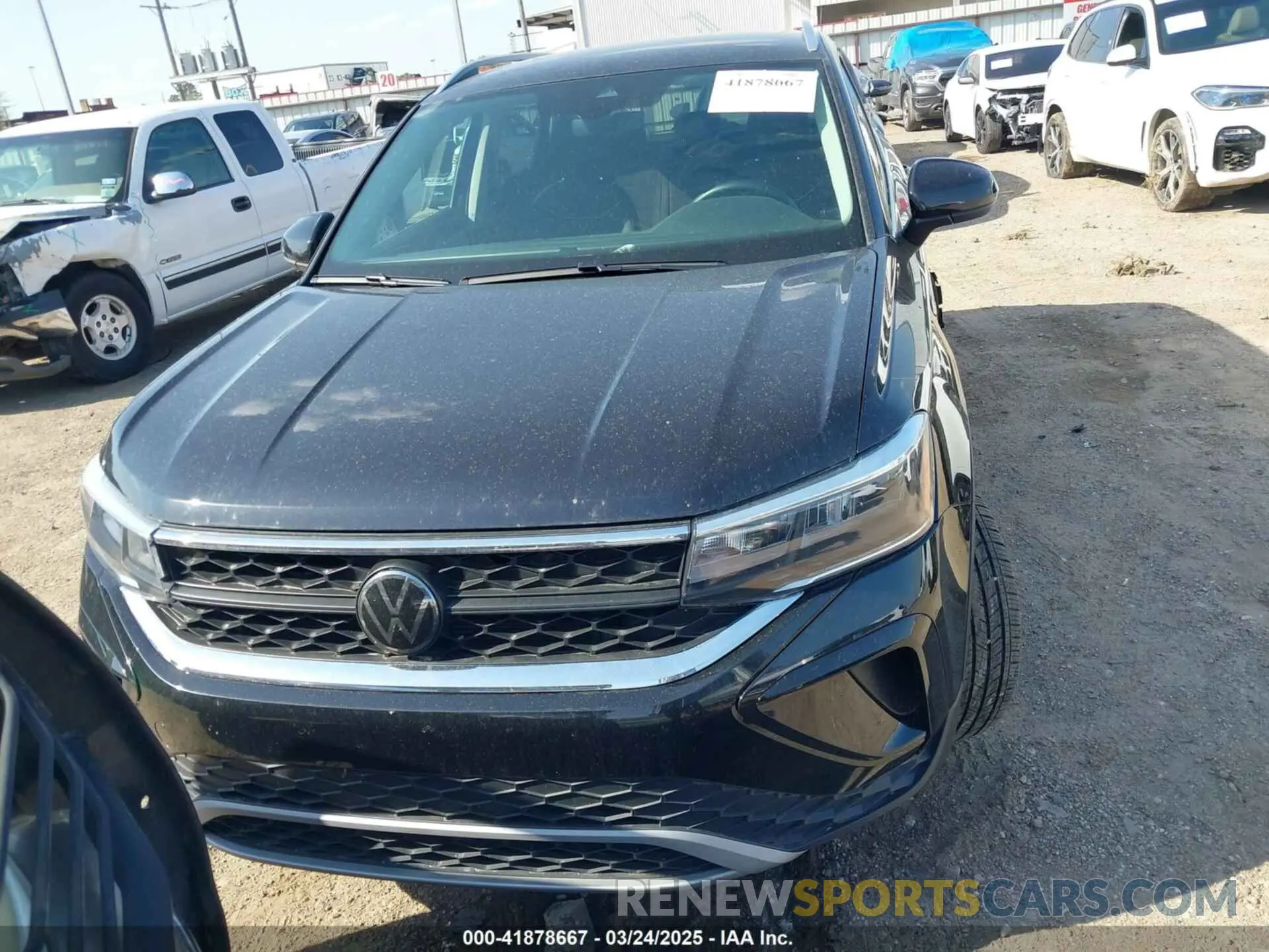 12 Photograph of a damaged car 3VVSX7B22RM016868 VOLKSWAGEN TAOS 2024