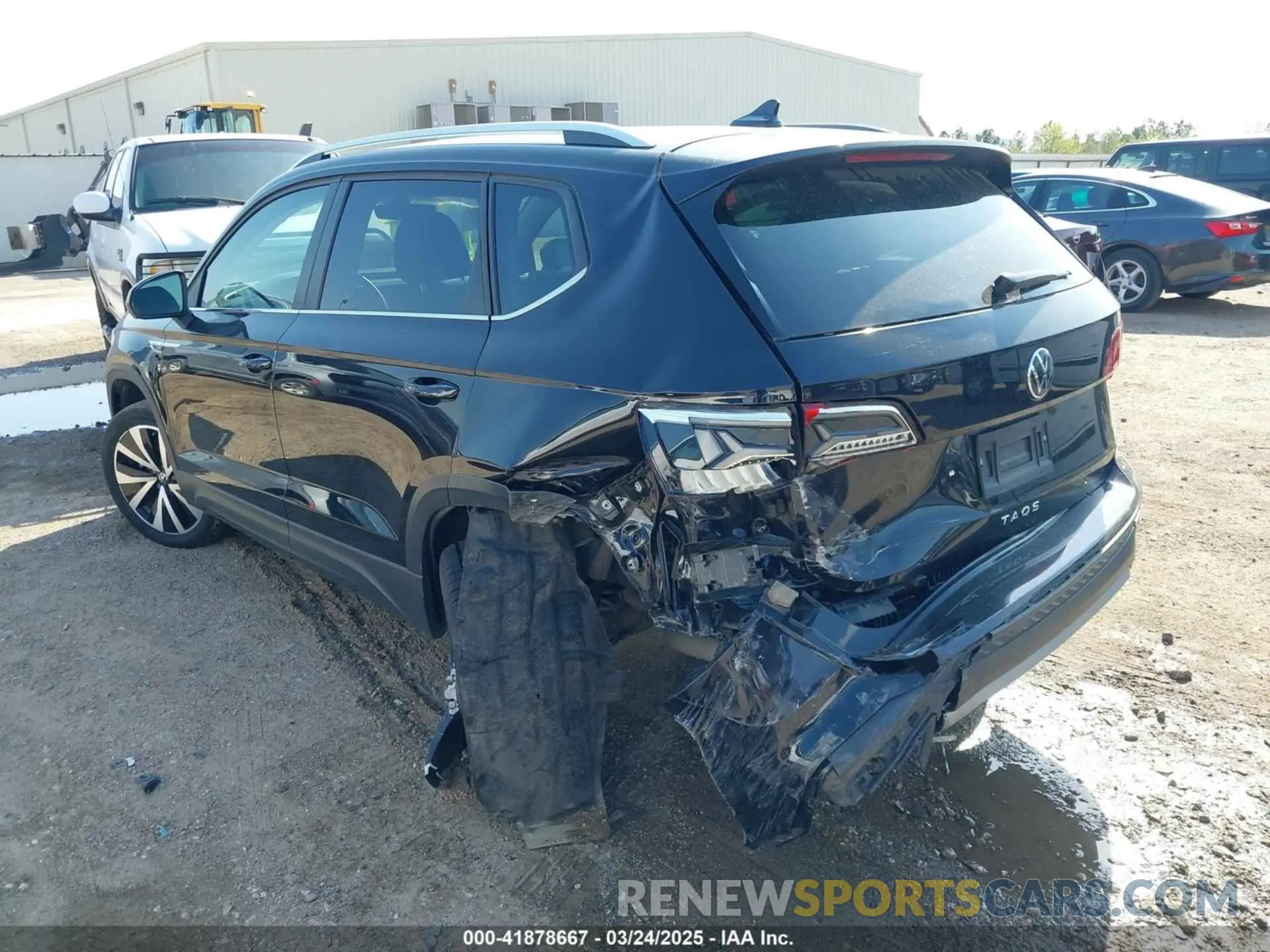 3 Photograph of a damaged car 3VVSX7B22RM016868 VOLKSWAGEN TAOS 2024