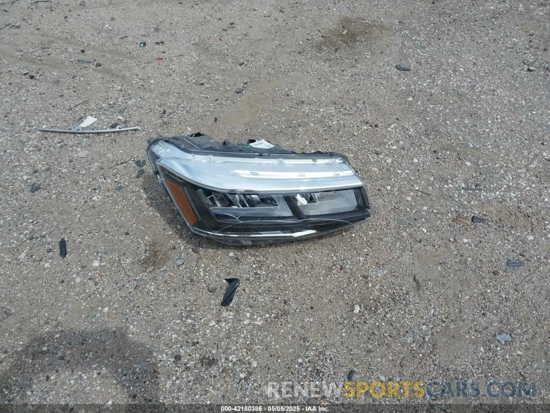 12 Photograph of a damaged car 3VVSX7B26RM020552 VOLKSWAGEN TAOS 2024