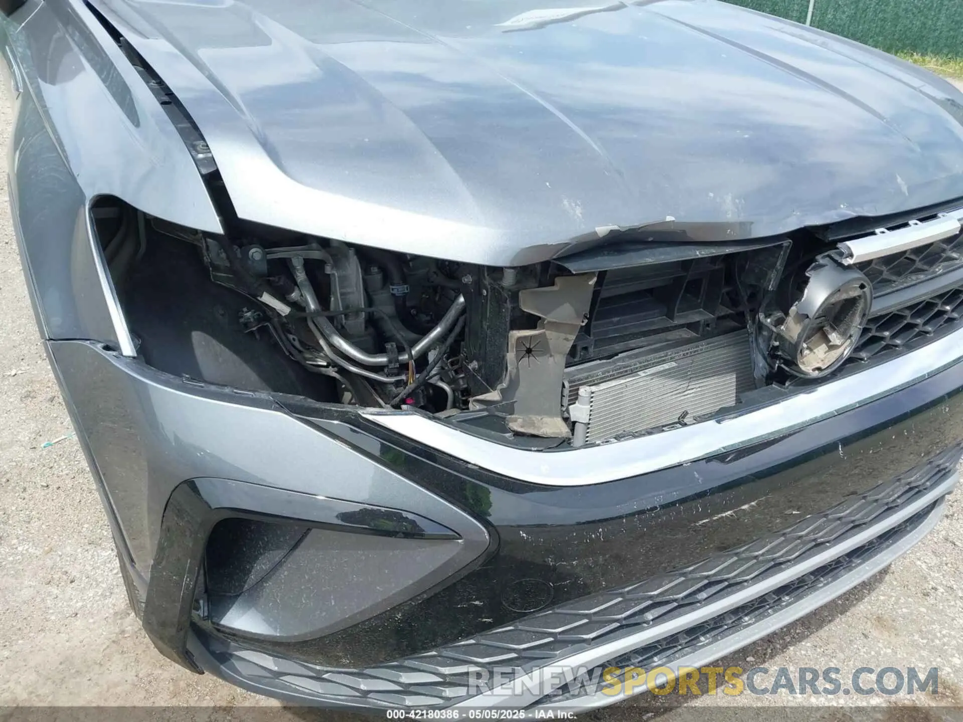 6 Photograph of a damaged car 3VVSX7B26RM020552 VOLKSWAGEN TAOS 2024