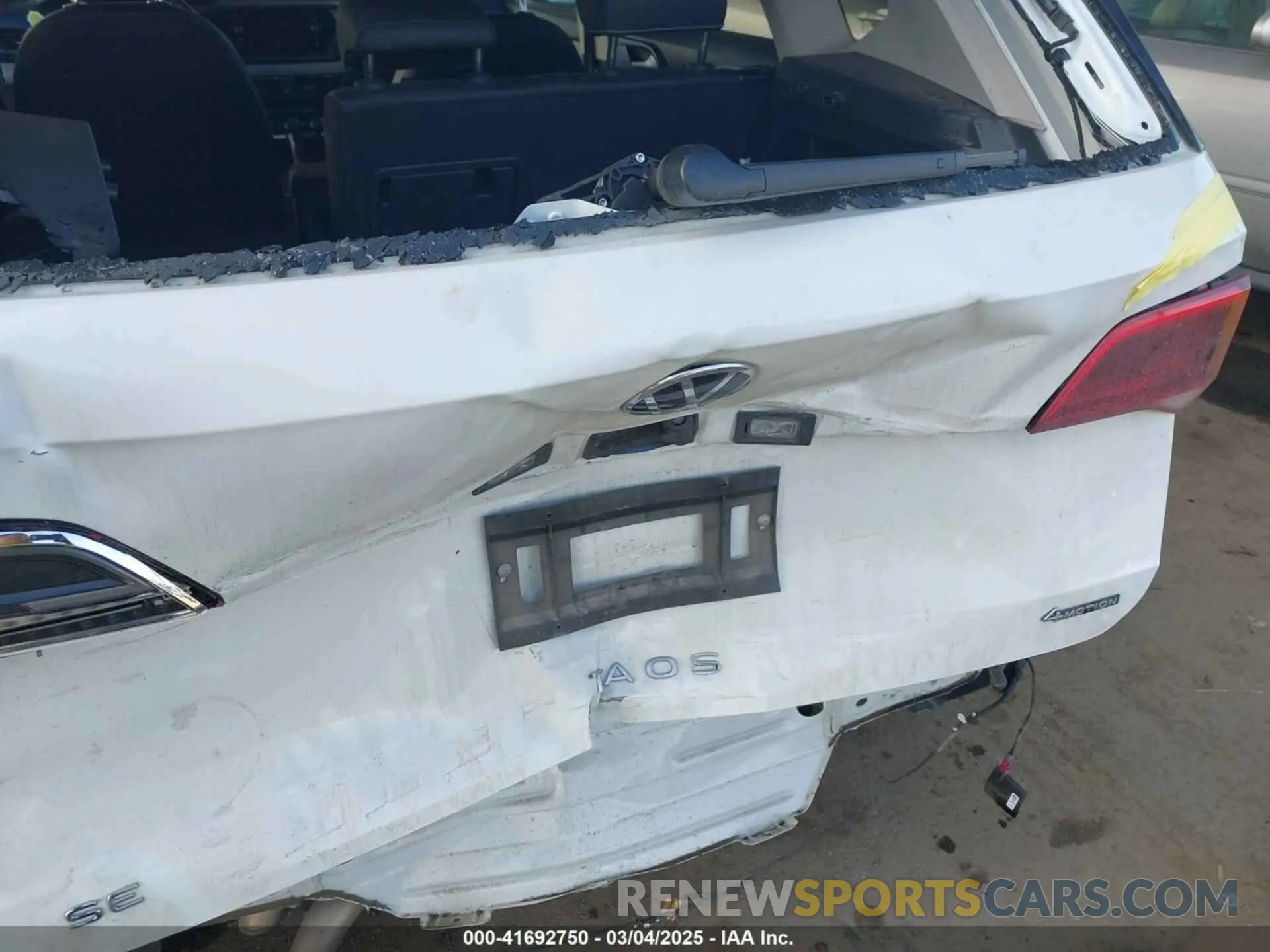 6 Фотография поврежденного автомобиля 3VVUX7B28RM062424 VOLKSWAGEN TAOS 2024