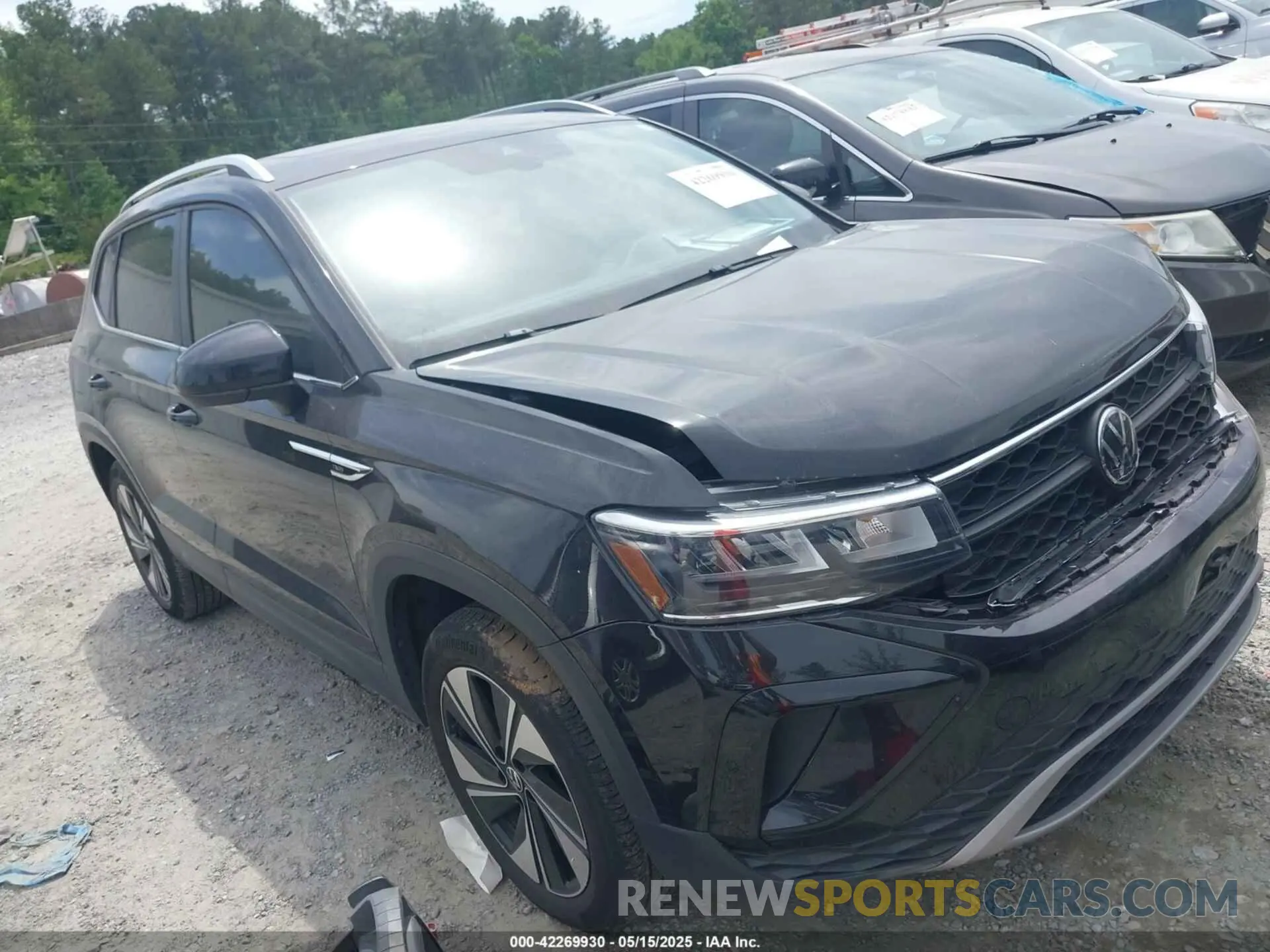 1 Photograph of a damaged car 3VVVX7B28RM028777 VOLKSWAGEN TAOS 2024