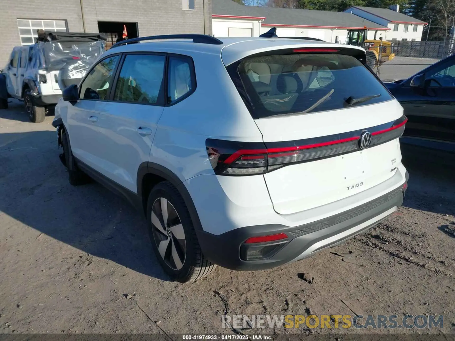 3 Фотография поврежденного автомобиля 3VV8C7B2XSM015561 VOLKSWAGEN TAOS 2025