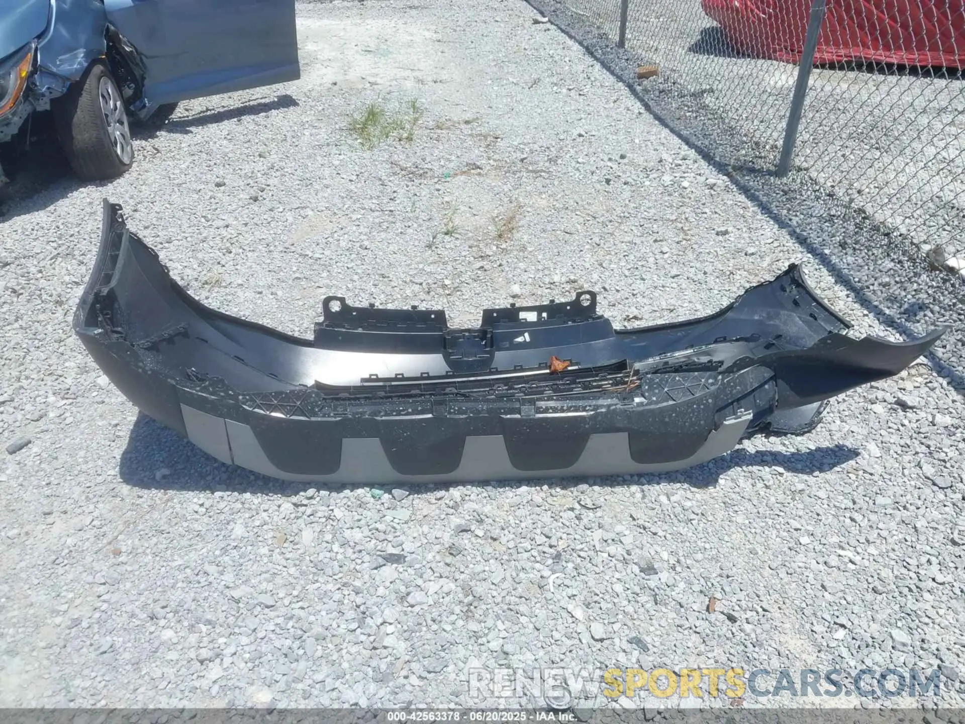 12 Photograph of a damaged car 3VVUC7B21SM044655 VOLKSWAGEN TAOS 2025