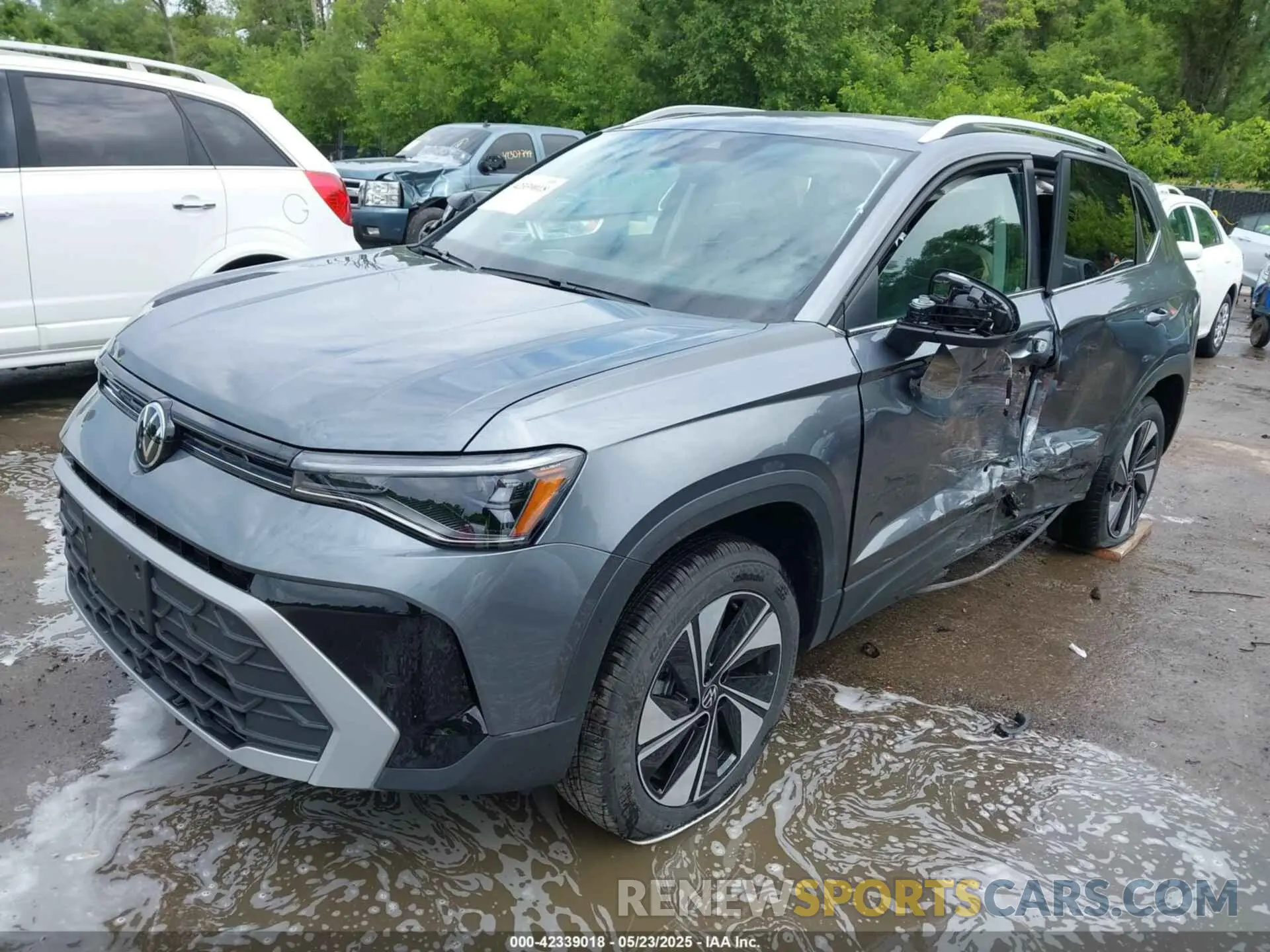 2 Photograph of a damaged car 3VVUC7B23SM006148 VOLKSWAGEN TAOS 2025