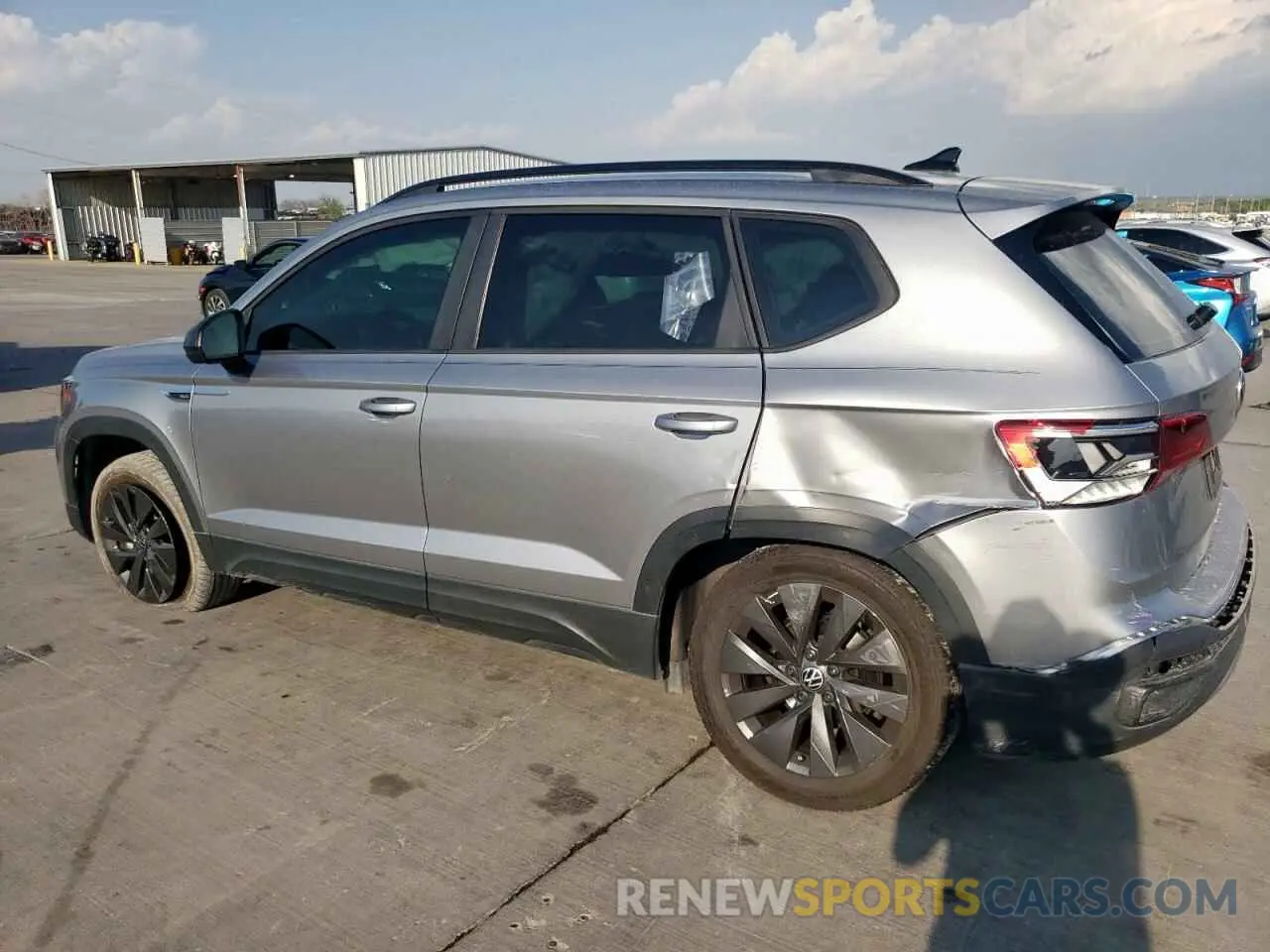 2 Photograph of a damaged car 3VVDX7B22PM381573 VOLKSWAGEN TAOS S 2023