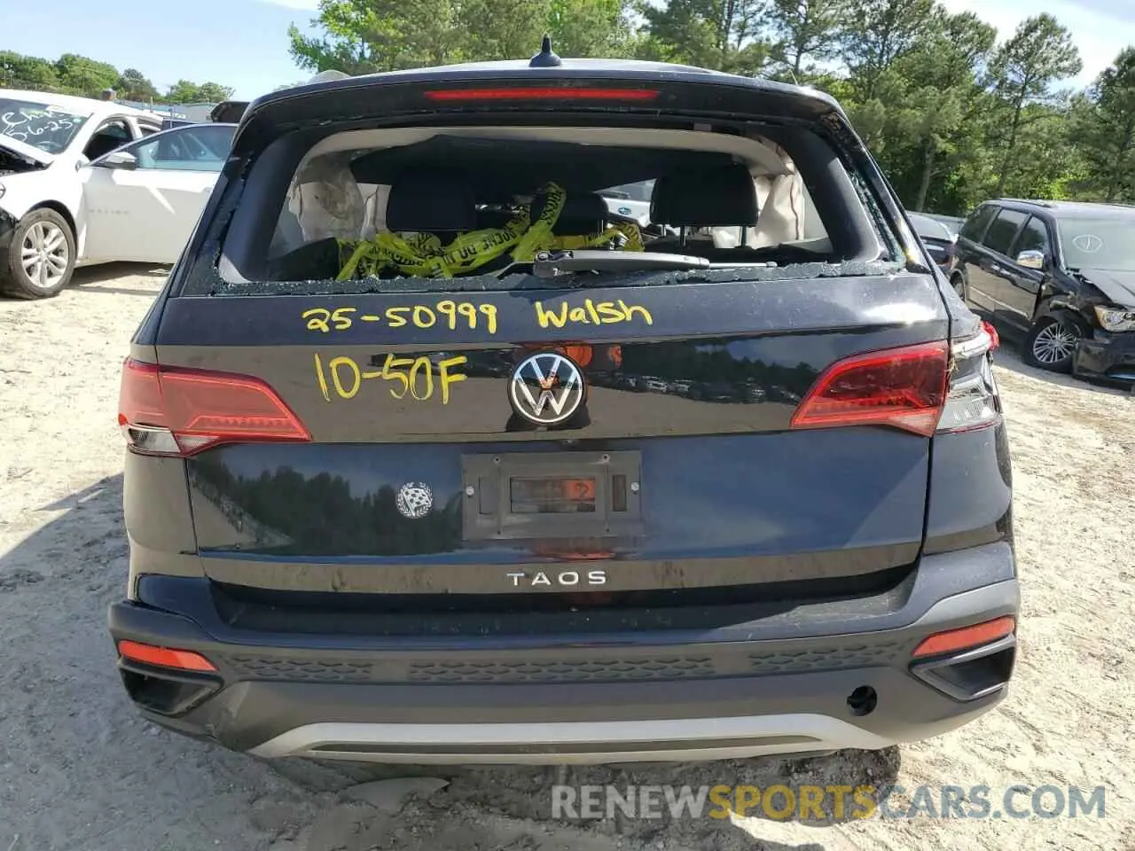 6 Photograph of a damaged car 3VV5X7B25RM003254 VOLKSWAGEN TAOS S 2024