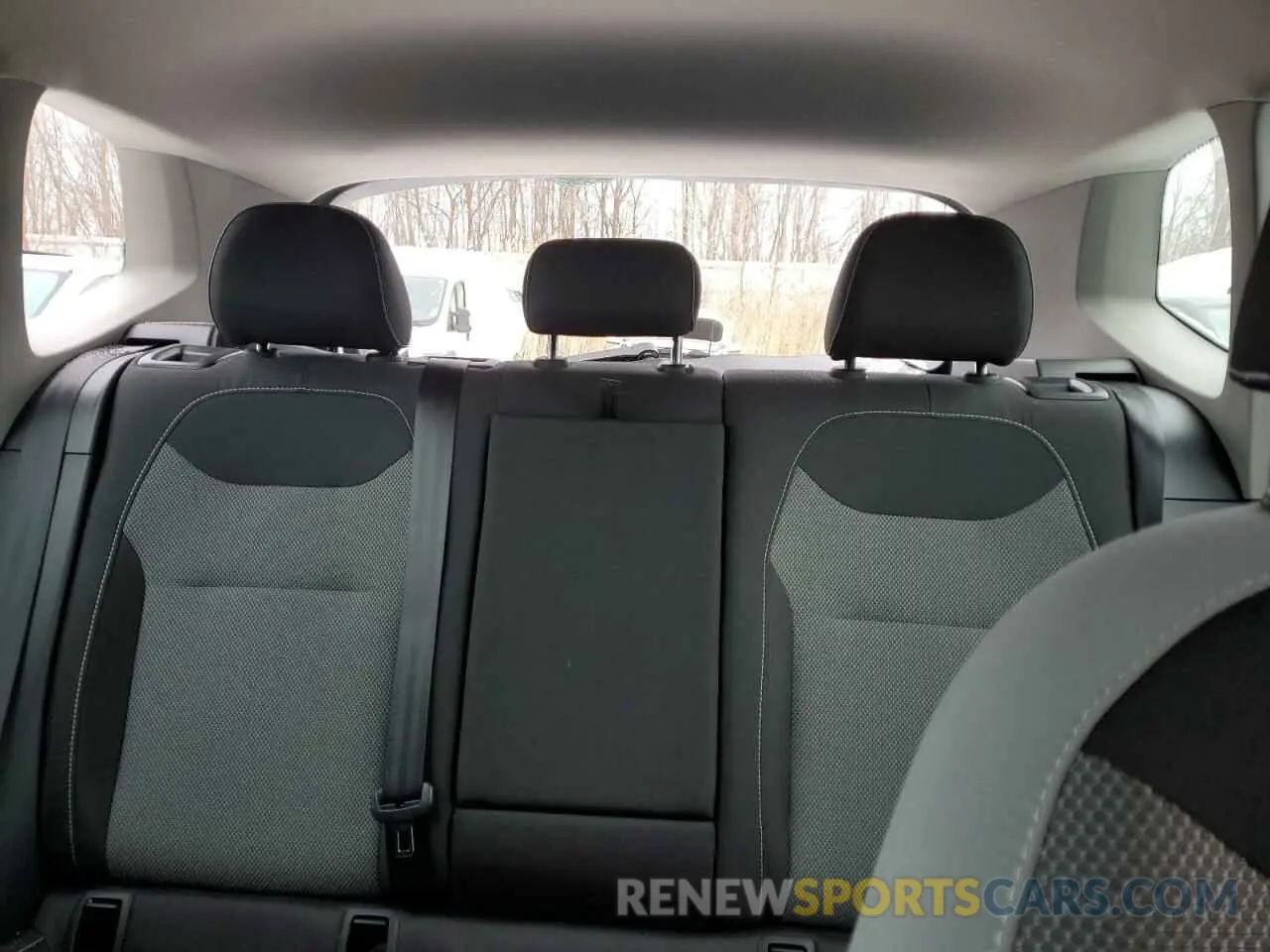 10 Фотография поврежденного автомобиля 3VV8X7B24RM040969 VOLKSWAGEN TAOS S 2024