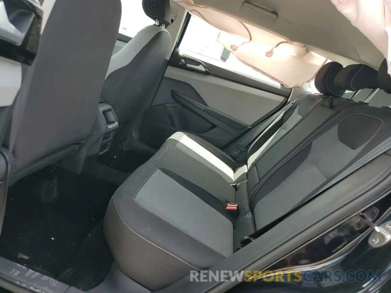 11 Фотография поврежденного автомобиля 3VV8X7B24RM095647 VOLKSWAGEN TAOS S 2024