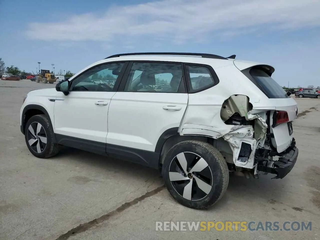 2 Photograph of a damaged car 3VV8X7B26RM090000 VOLKSWAGEN TAOS S 2024