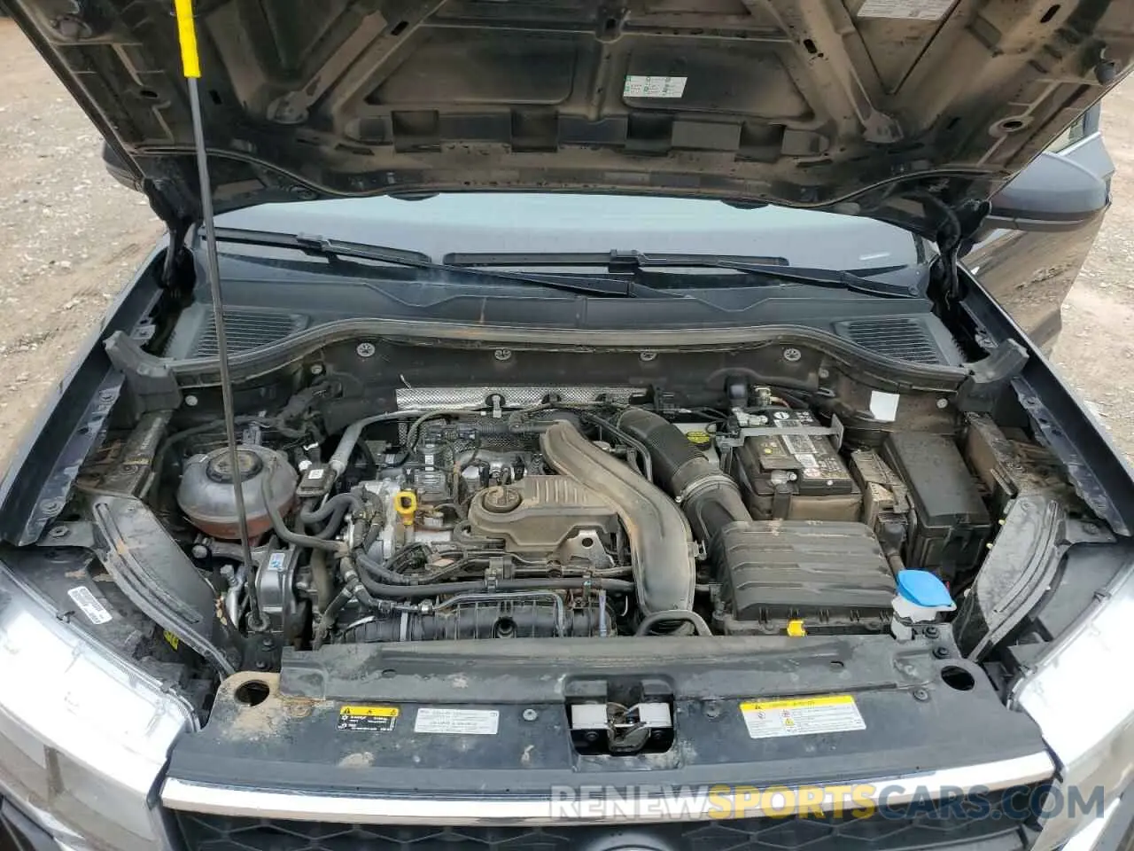 11 Photograph of a damaged car 3VVRX7B22NM095810 VOLKSWAGEN TAOS SE 2022