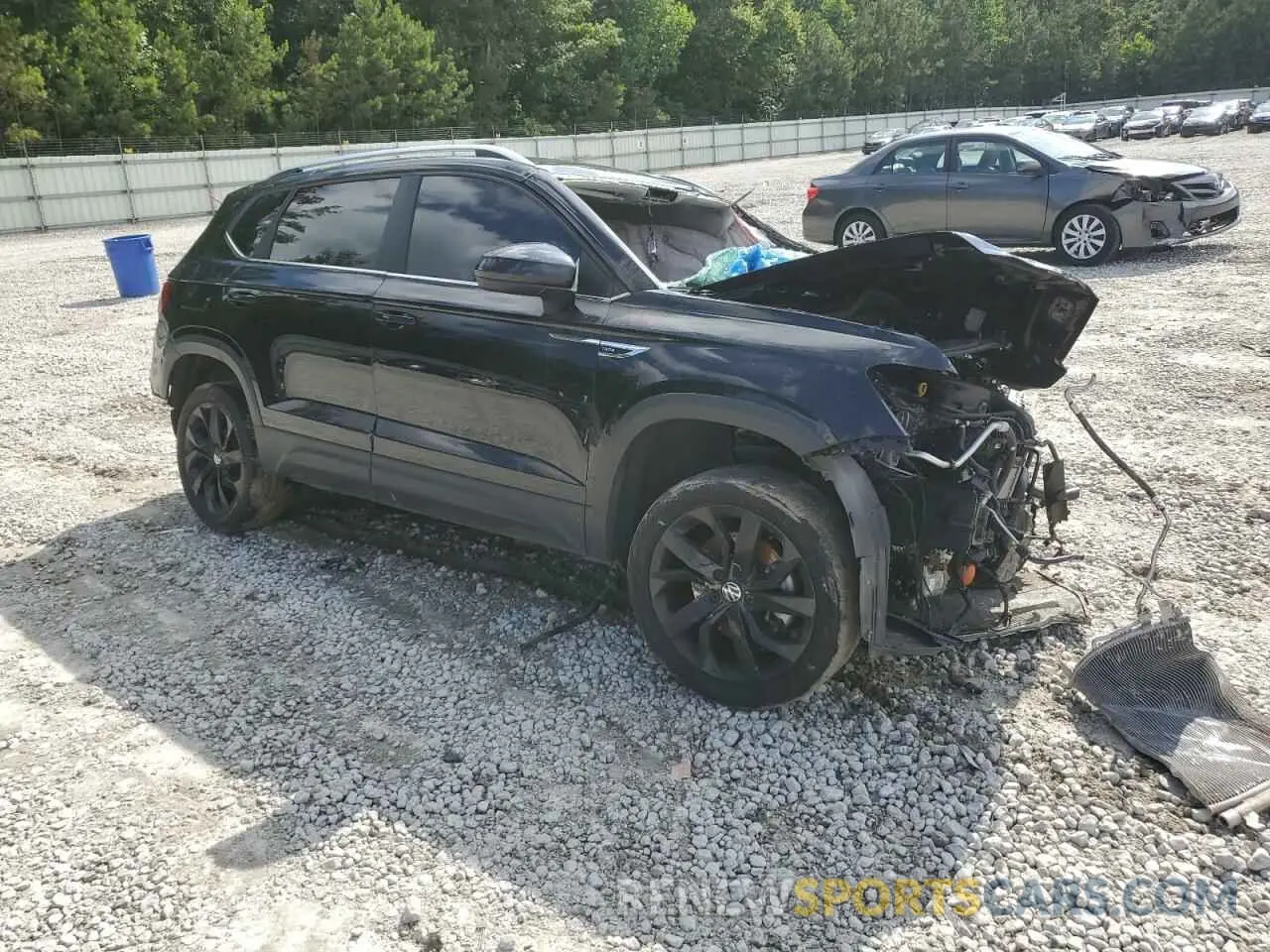 4 Photograph of a damaged car 3VVSX7B29NM097586 VOLKSWAGEN TAOS SE 2022
