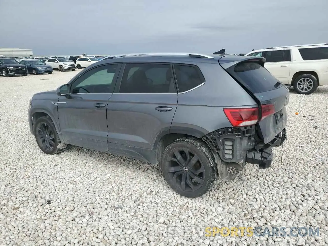 2 Фотография поврежденного автомобиля 3VVTX7B22NM069424 VOLKSWAGEN TAOS SE 2022