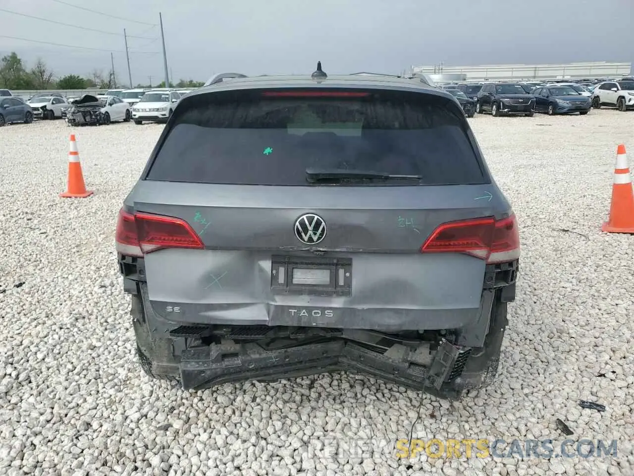 6 Фотография поврежденного автомобиля 3VVTX7B22NM069424 VOLKSWAGEN TAOS SE 2022
