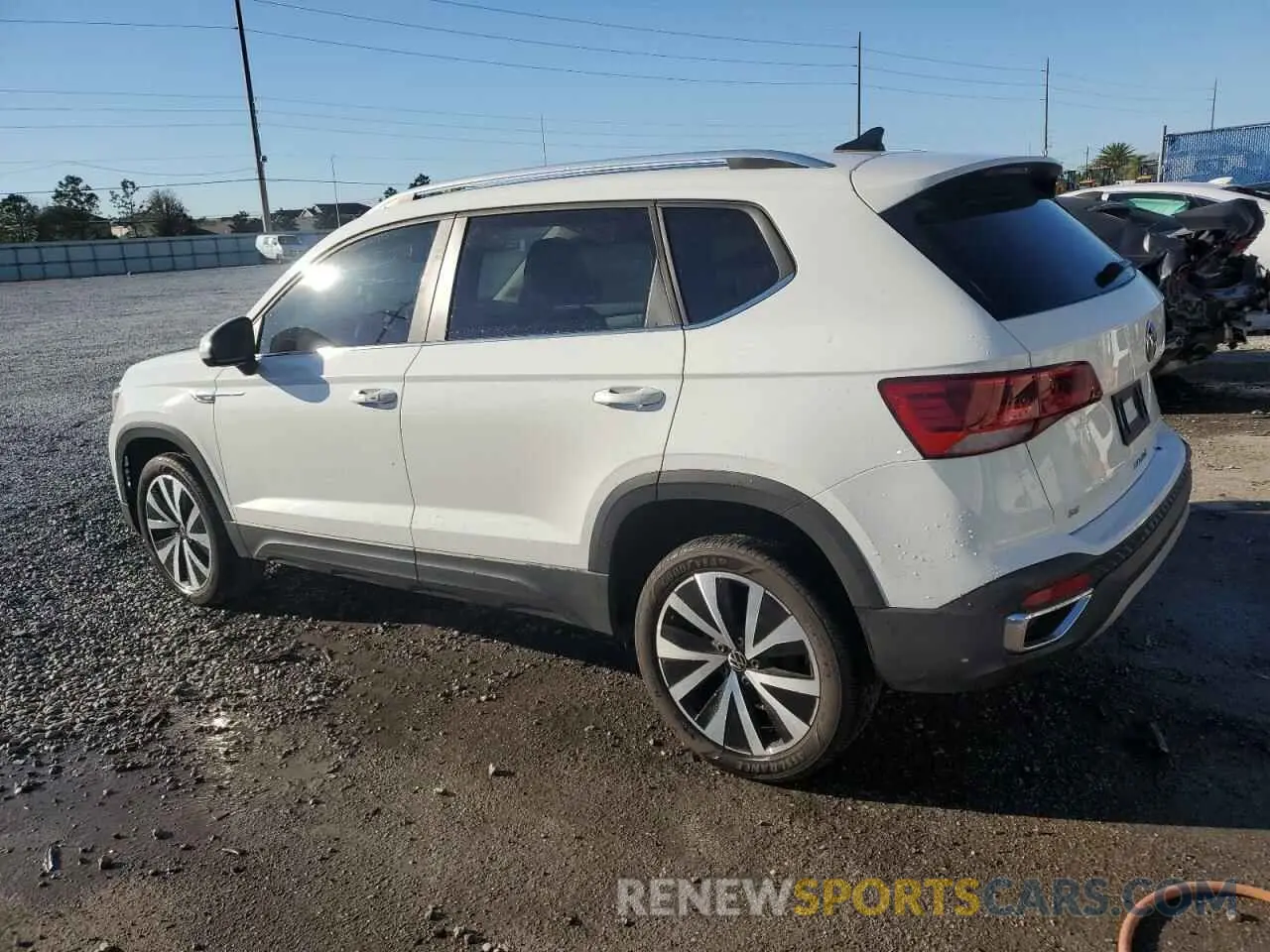 2 Фотография поврежденного автомобиля 3VVTX7B25NM095693 VOLKSWAGEN TAOS SE 2022