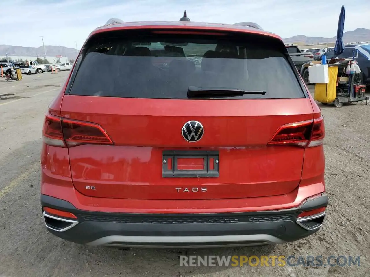 6 Photograph of a damaged car 3VVTX7B29NM002268 VOLKSWAGEN TAOS SE 2022