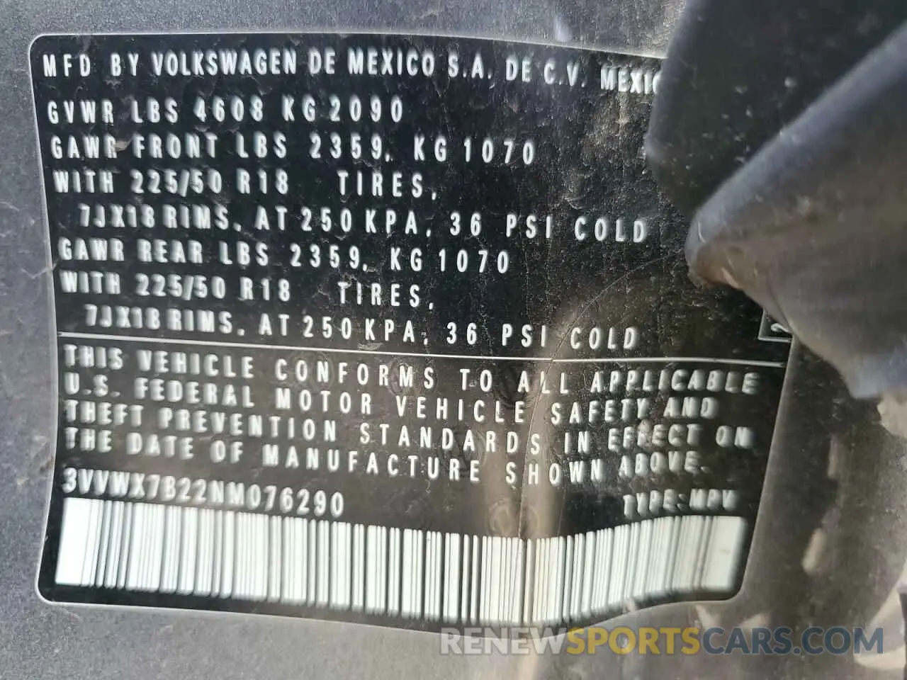 13 Photograph of a damaged car 3VVWX7B22NM076290 VOLKSWAGEN TAOS SE 2022