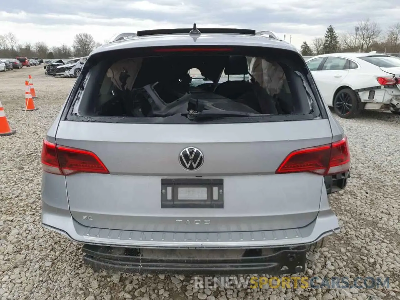 6 Фотография поврежденного автомобиля 3VVEX7B27PM334558 VOLKSWAGEN TAOS SE 2023