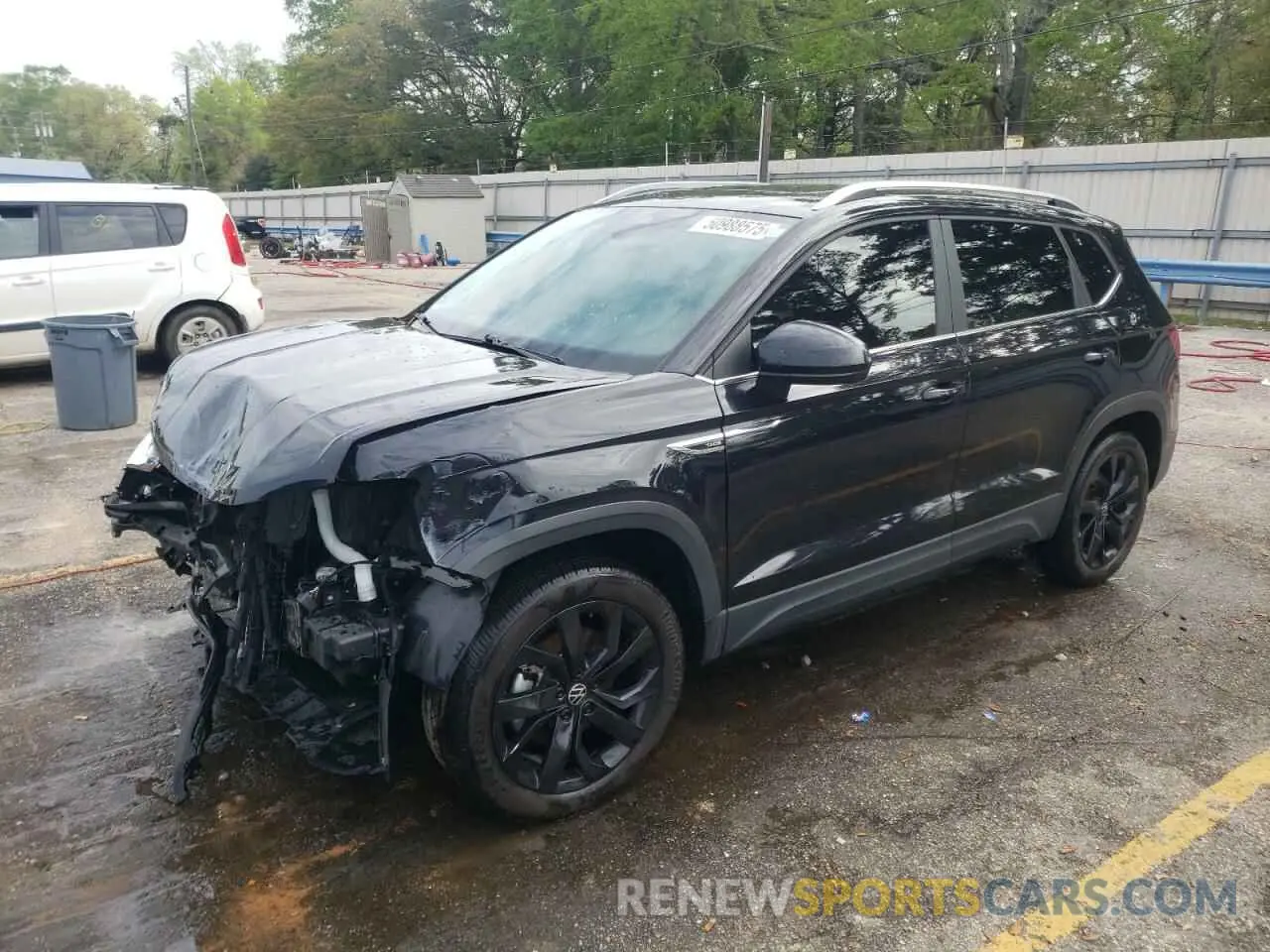 1 Фотография поврежденного автомобиля 3VVNX7B2XPM300601 VOLKSWAGEN TAOS SE 2023