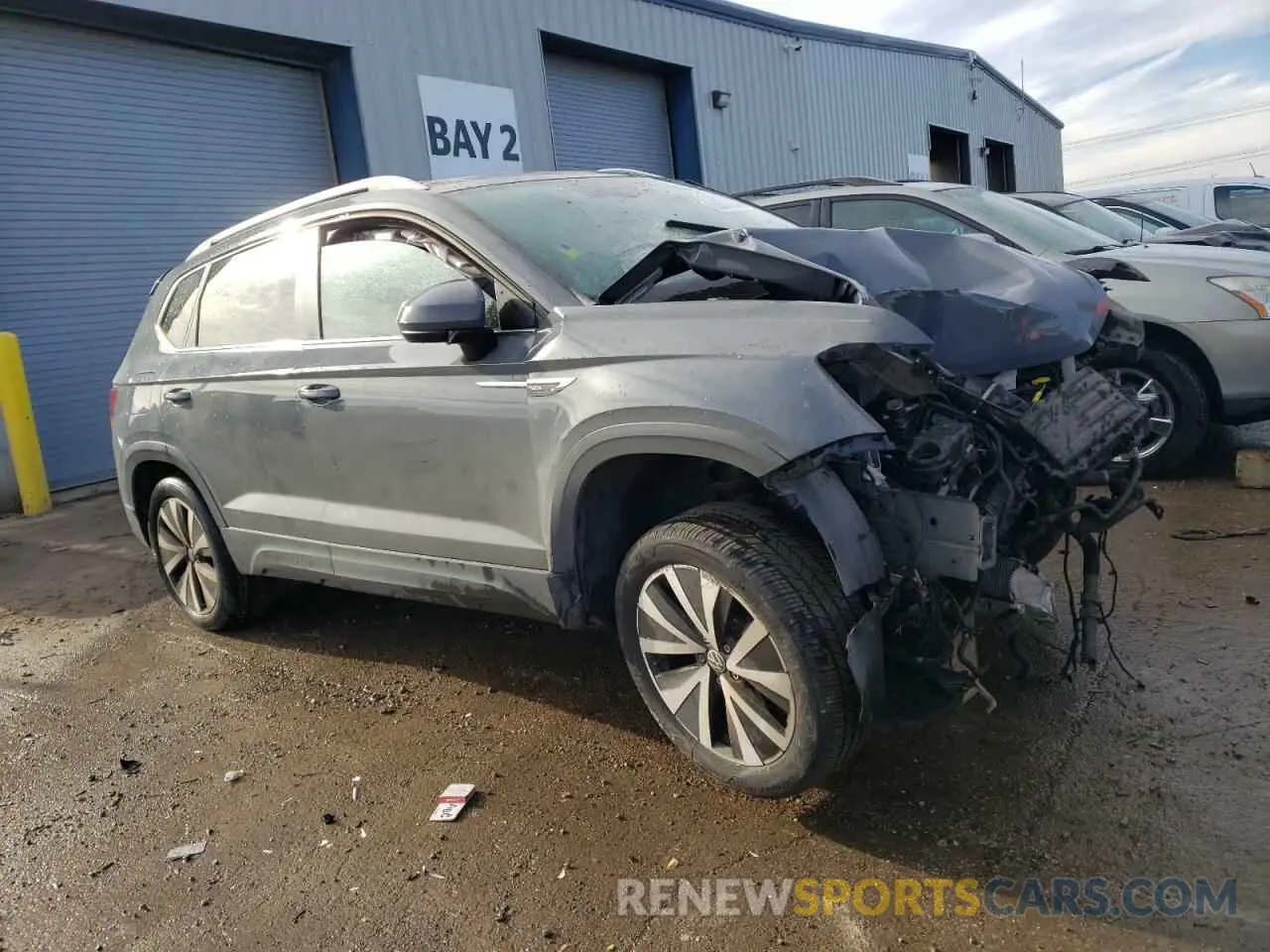 4 Photograph of a damaged car 3VVNX7B2XPM342198 VOLKSWAGEN TAOS SE 2023