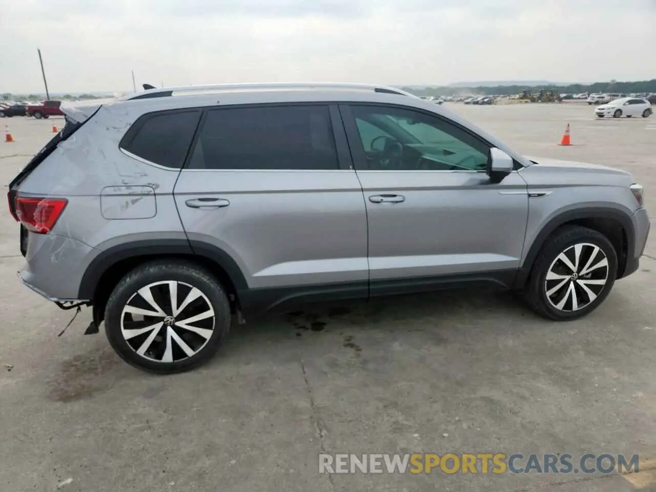 3 Photograph of a damaged car 3VVSX7B23PM316898 VOLKSWAGEN TAOS SE 2023