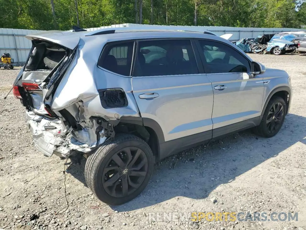 3 Фотография поврежденного автомобиля 3VVSX7B25PM337249 VOLKSWAGEN TAOS SE 2023